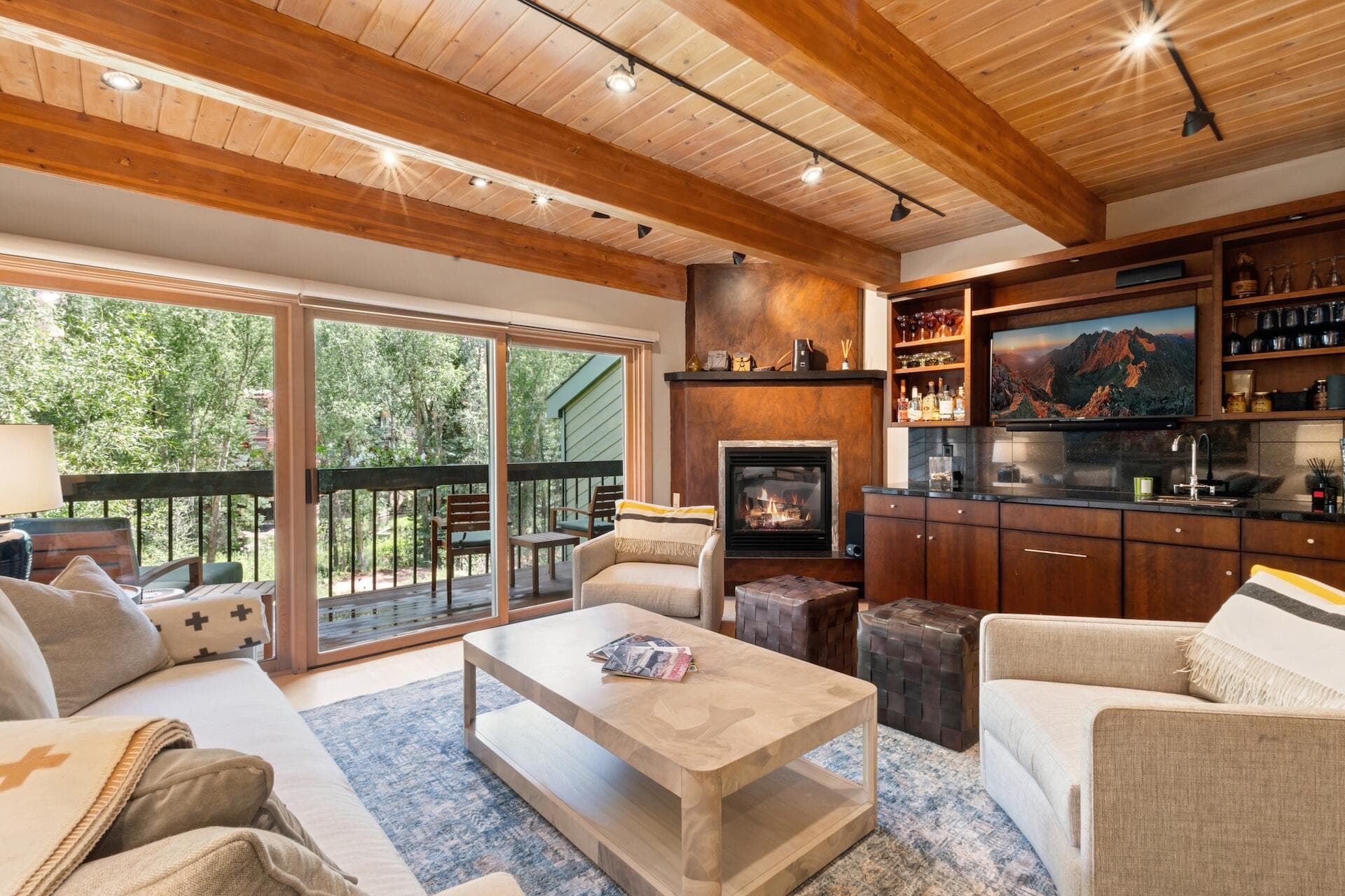455 S Pine Street D101 - Thumbnail 2