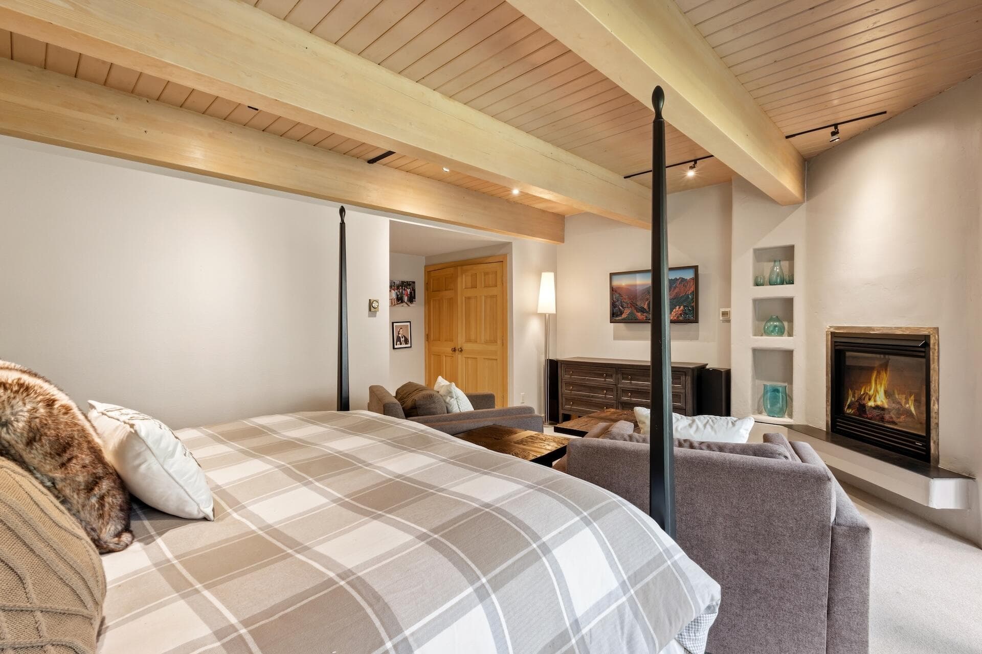 455 S Pine Street D101 - Thumbnail 13