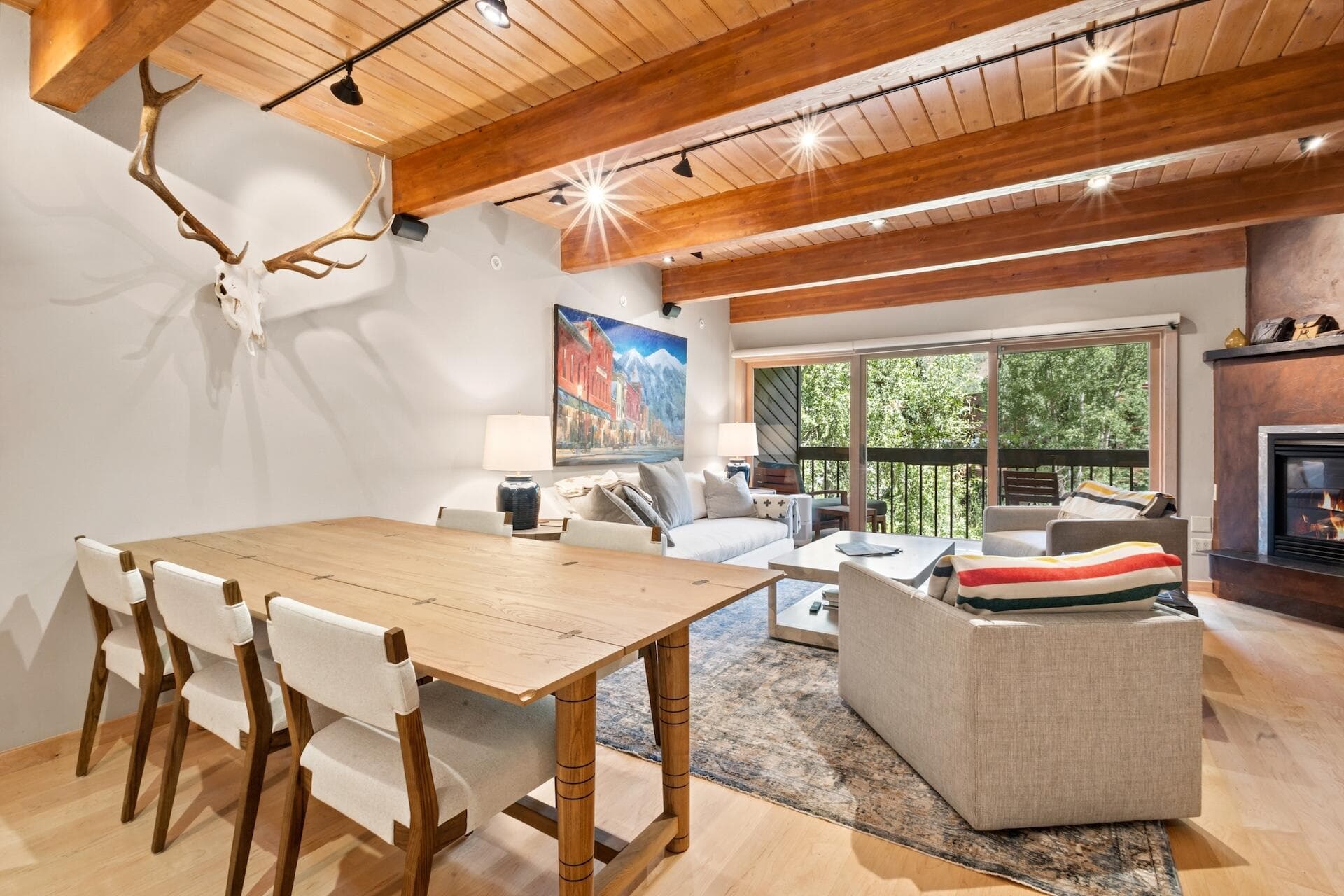 455 S Pine Street D101 - Thumbnail 3
