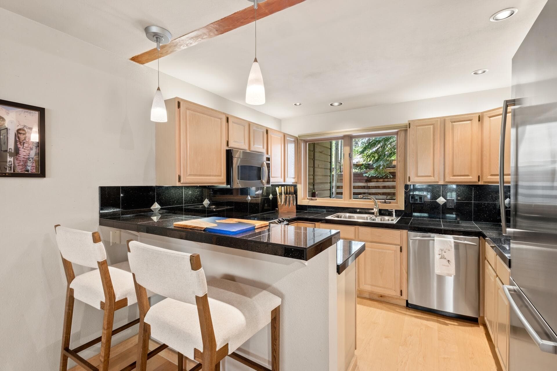 455 S Pine Street D101 - Thumbnail 8