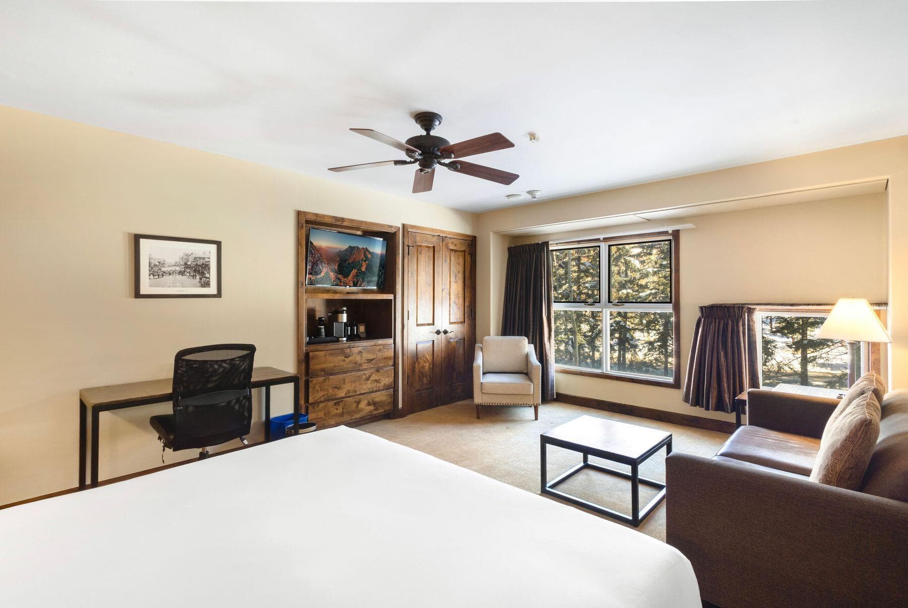 136 Country Club Drive 337 - Thumbnail 5