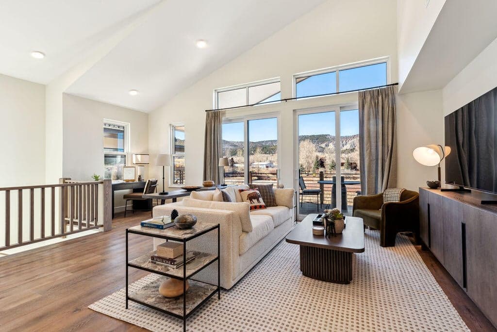 145 Riverfront Lane D5B
