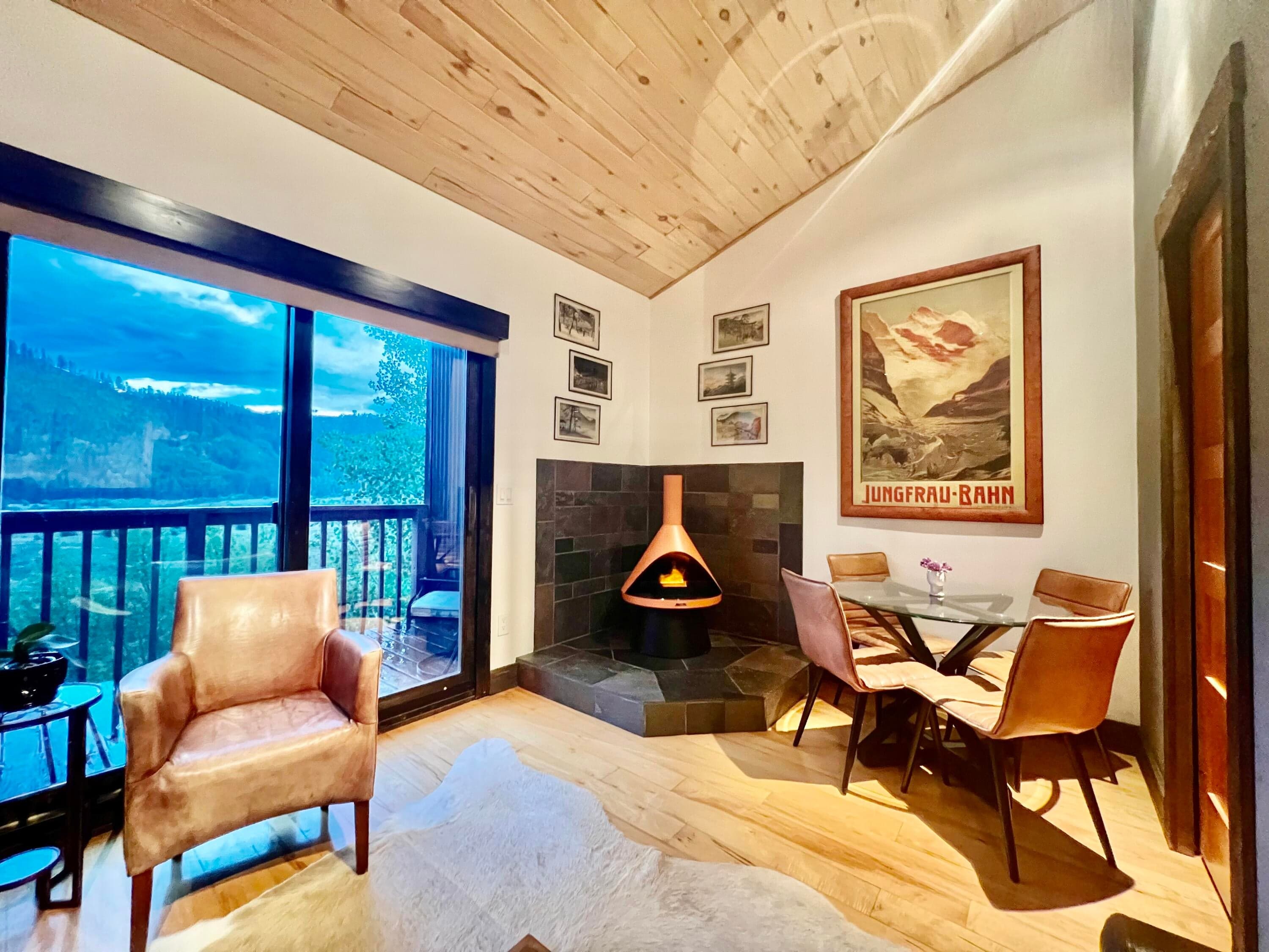 35 Pilot Knob Lane 406 - Thumbnail 2