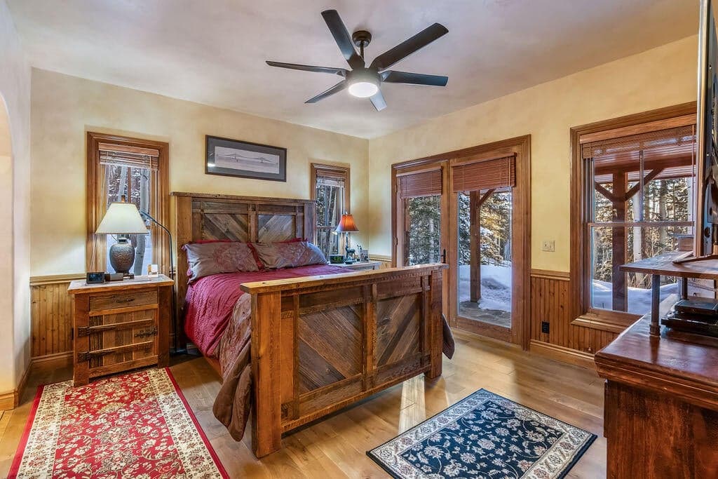 110 Saddle Horn Lane - Thumbnail 14