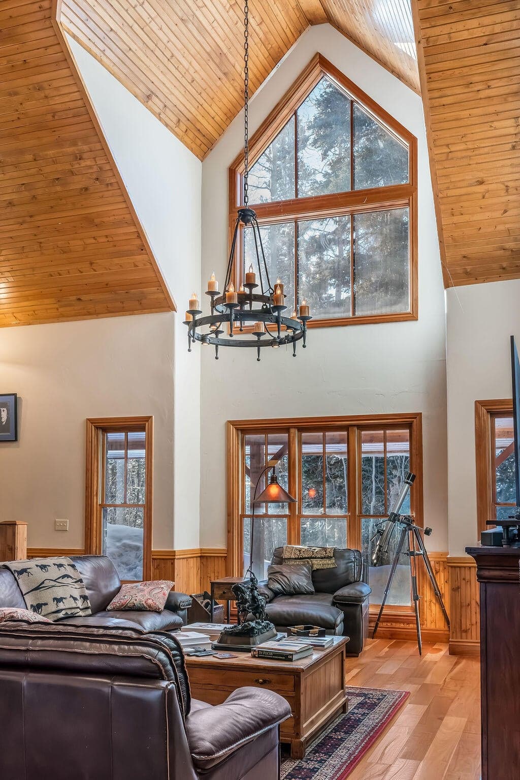 110 Saddle Horn Lane - Thumbnail 10
