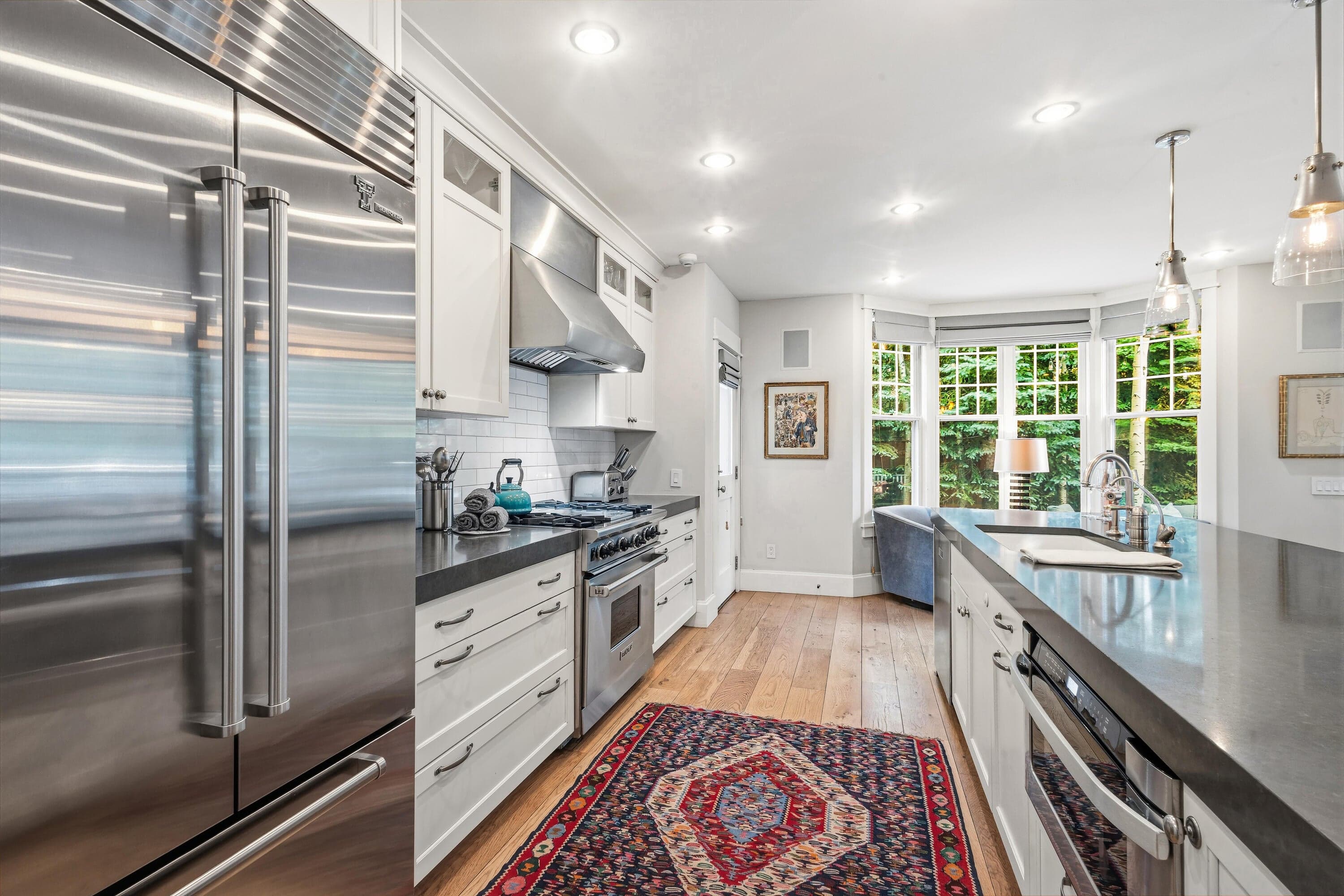 501 E Colorado Avenue - Thumbnail 9