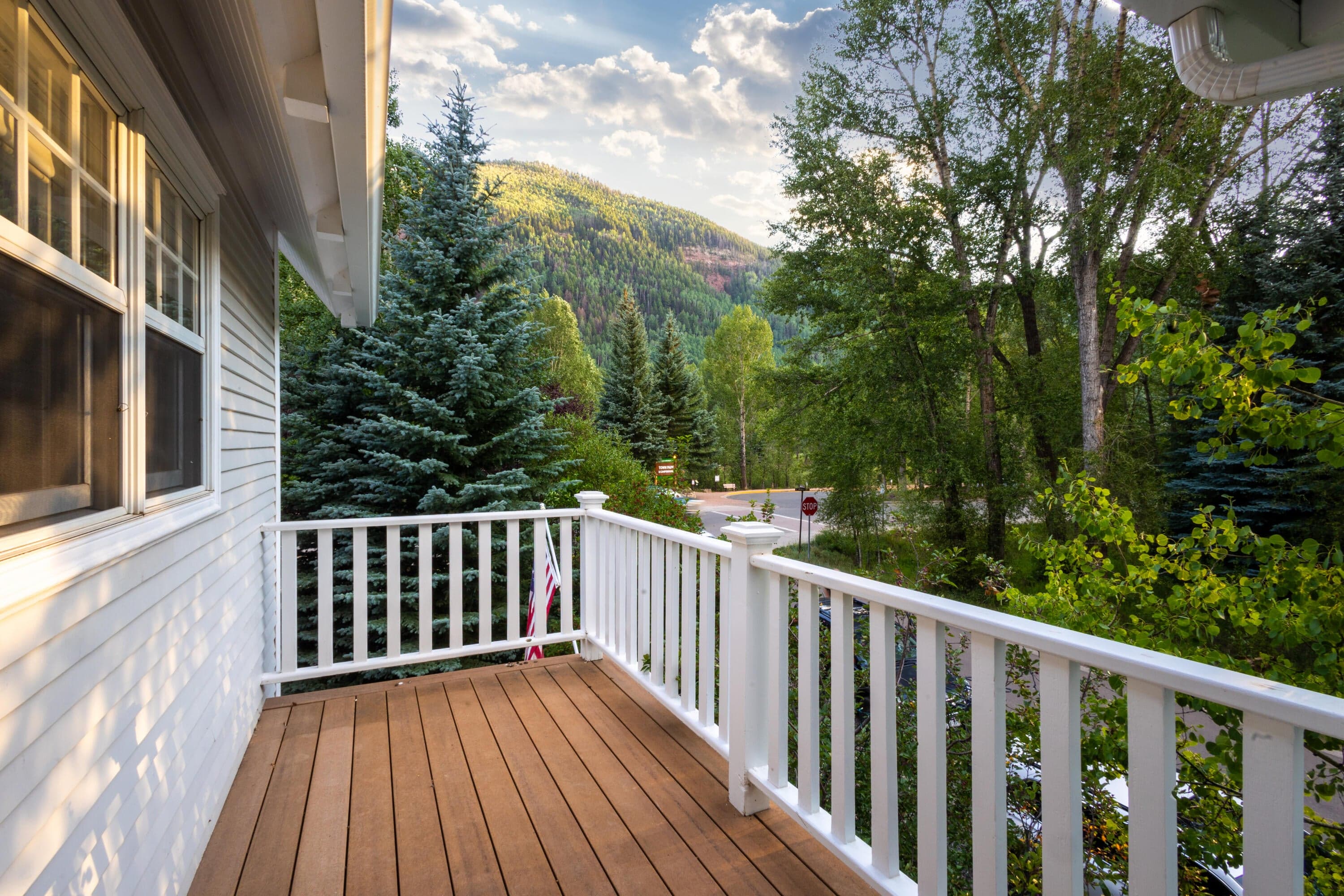 501 E Colorado Avenue - Thumbnail 14