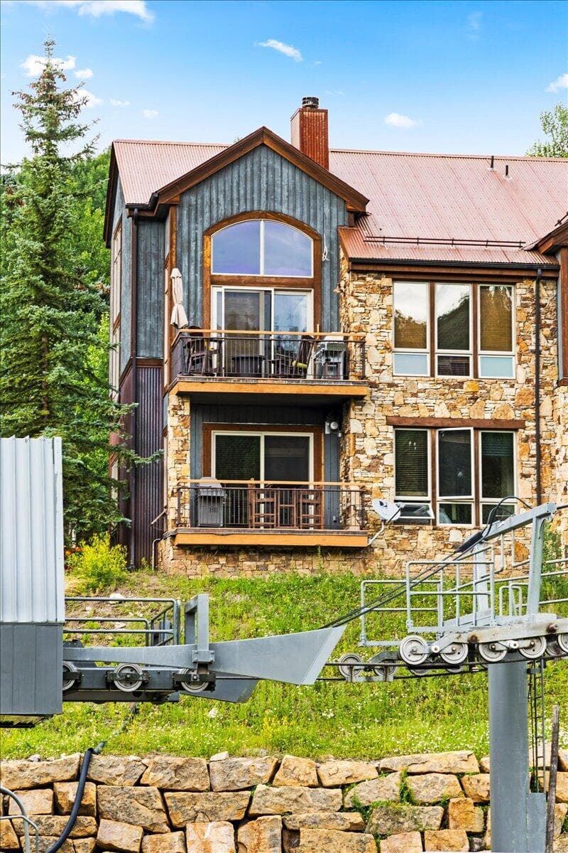 402 Adams Ranch Road D - Thumbnail 2