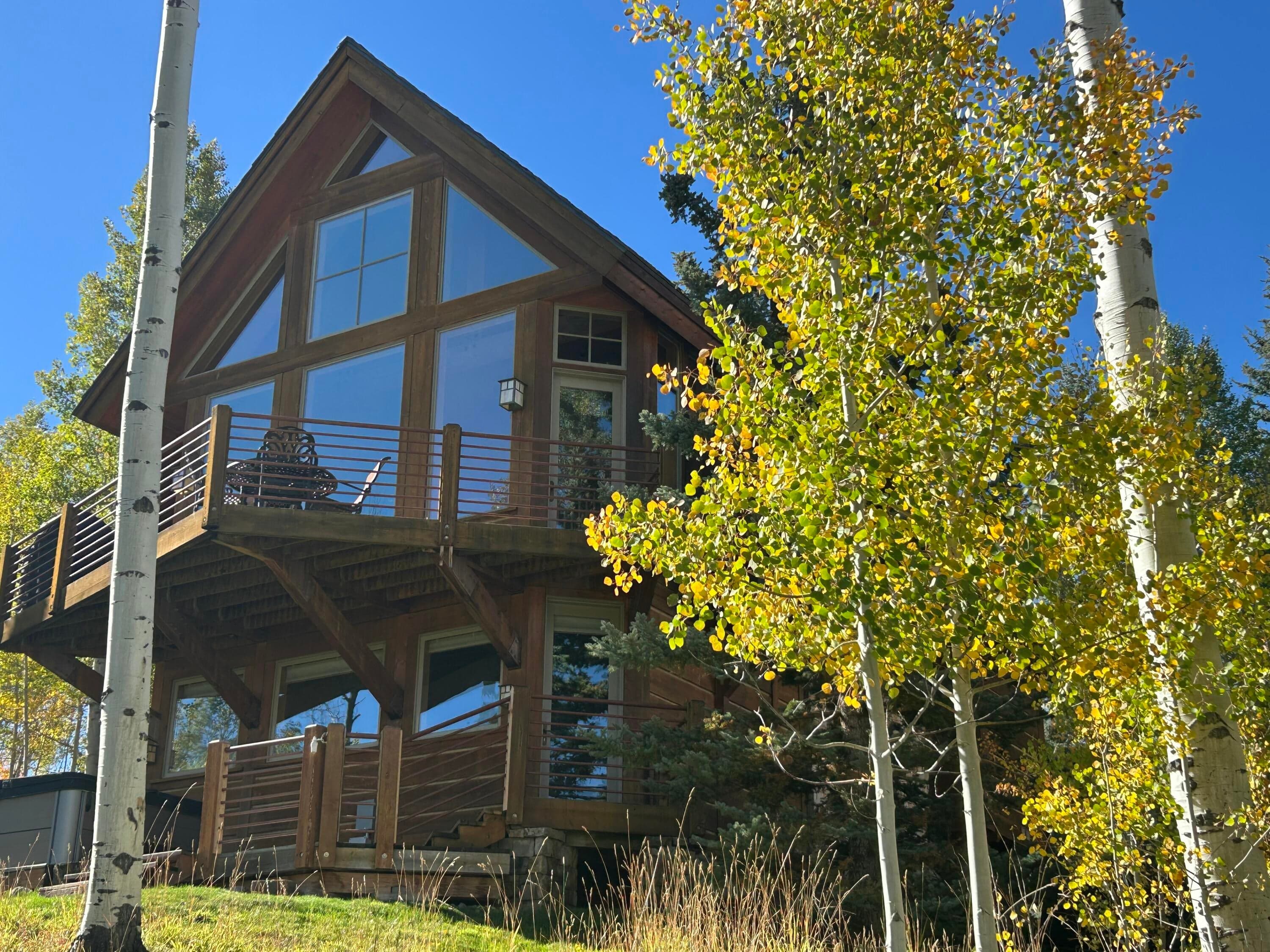 305 Fairway Drive - Photo 1