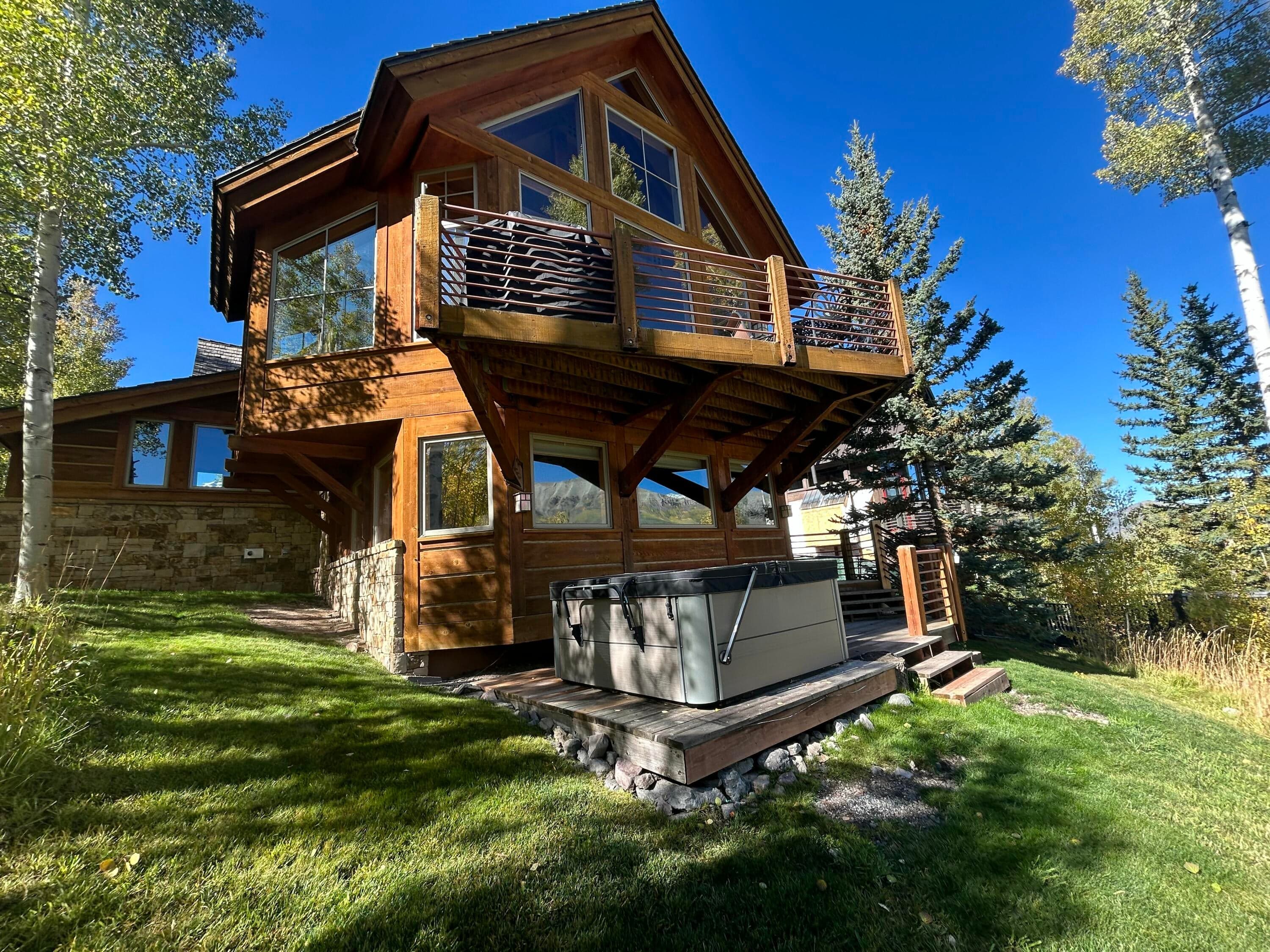 305 Fairway Drive - Thumbnail 5