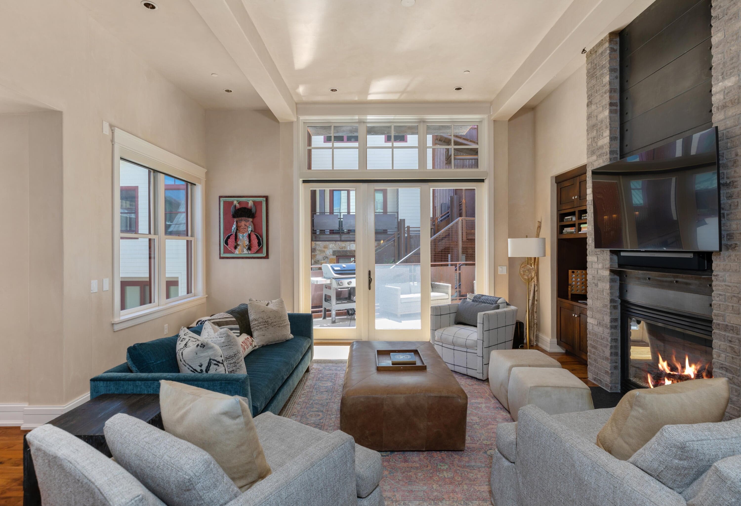 398 S Davis Street C302 - Thumbnail 2