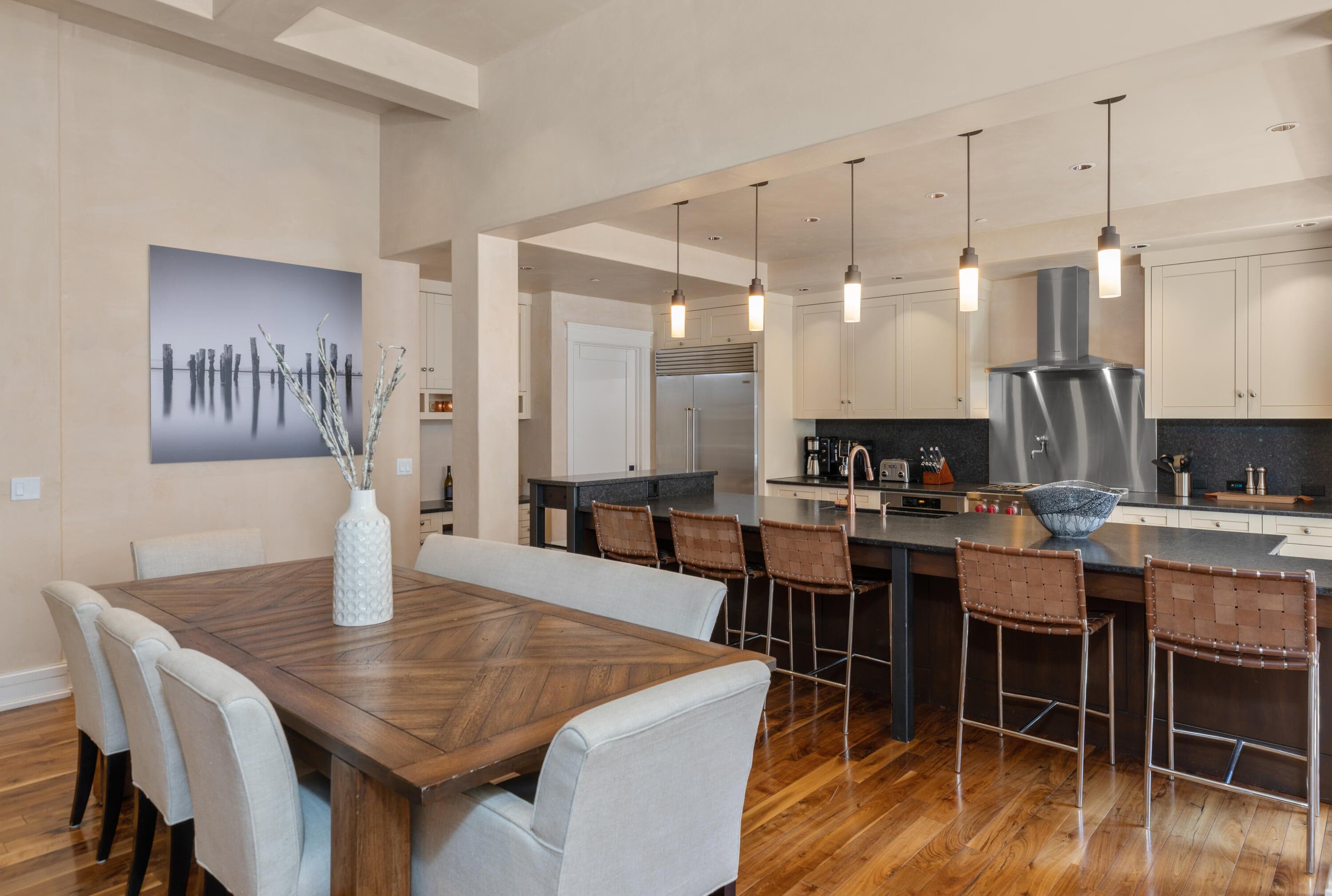 398 S Davis Street C302 - Thumbnail 6