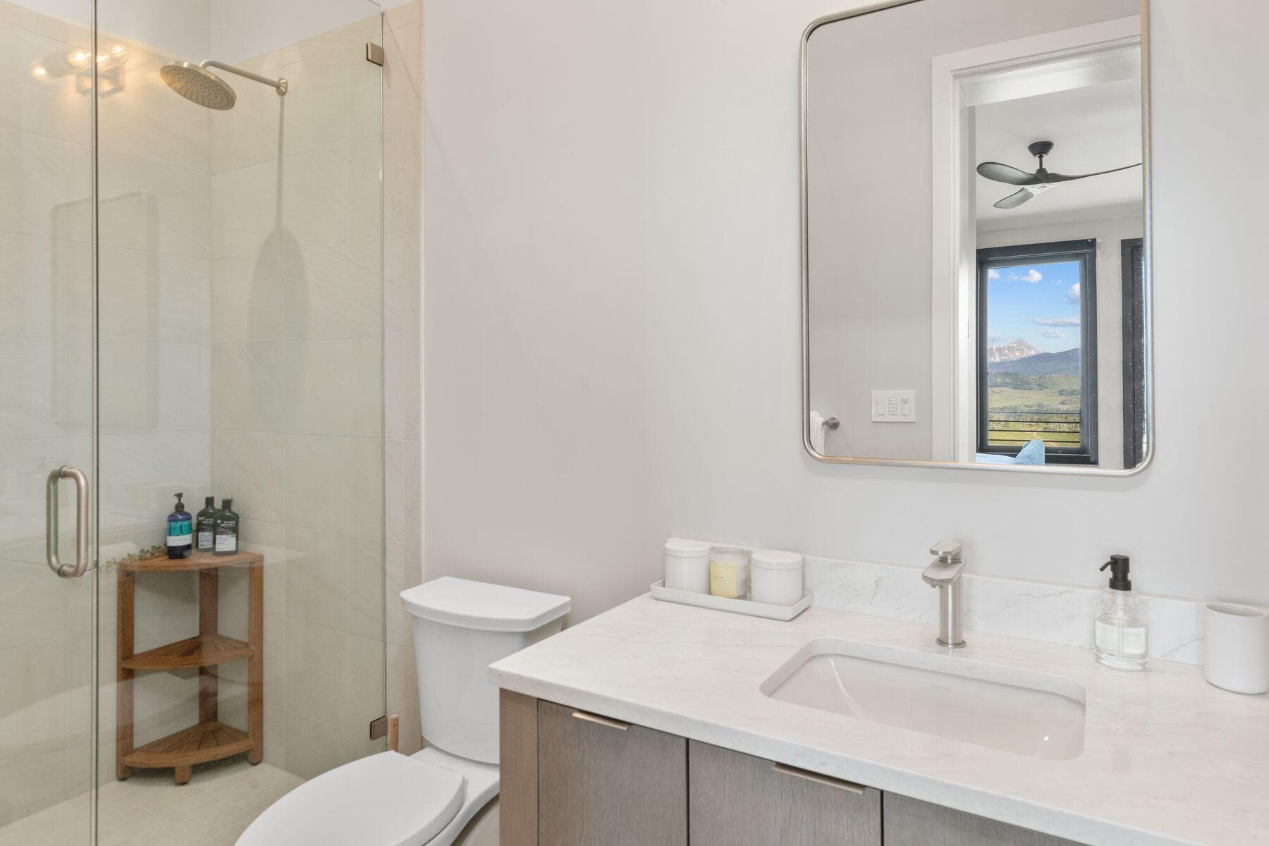216 E Serapio Drive - Thumbnail 20