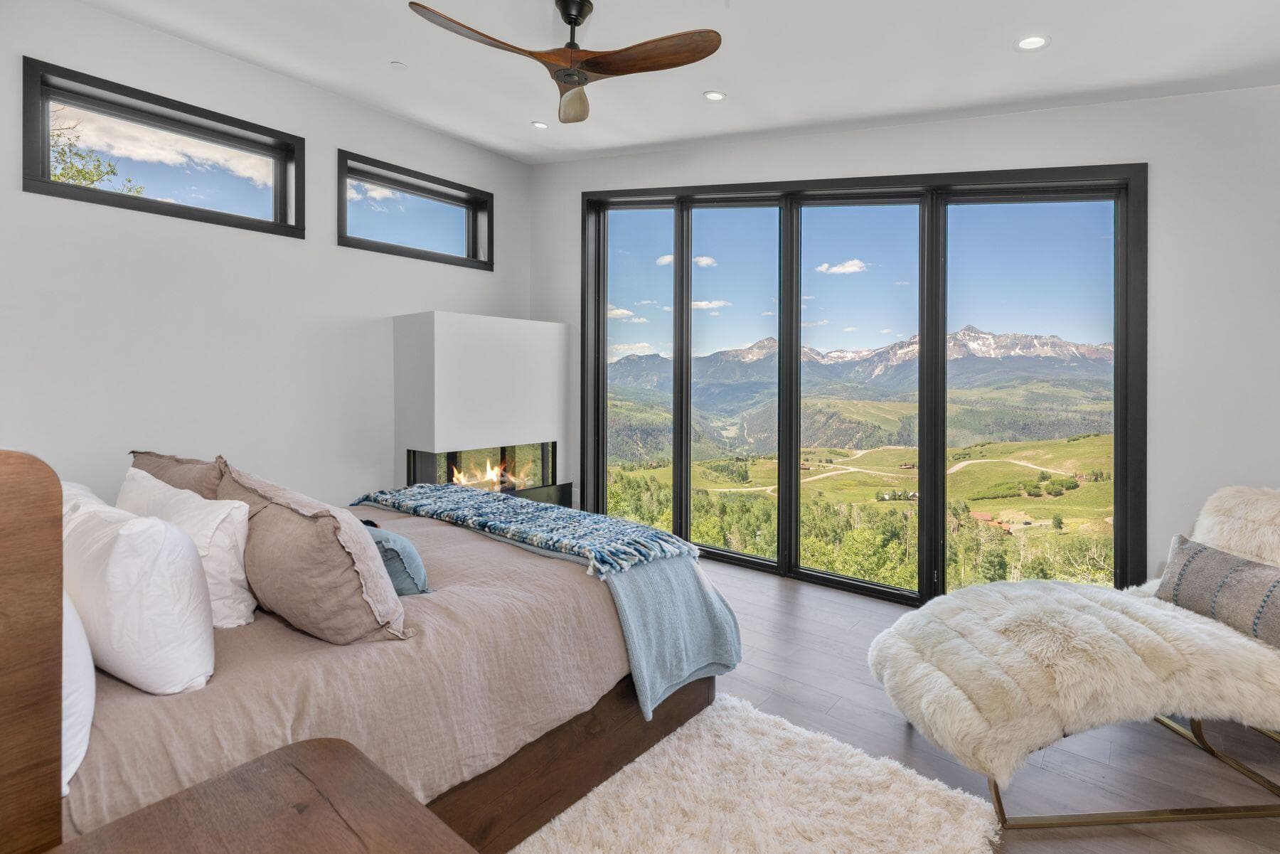 216 E Serapio Drive - Thumbnail 9