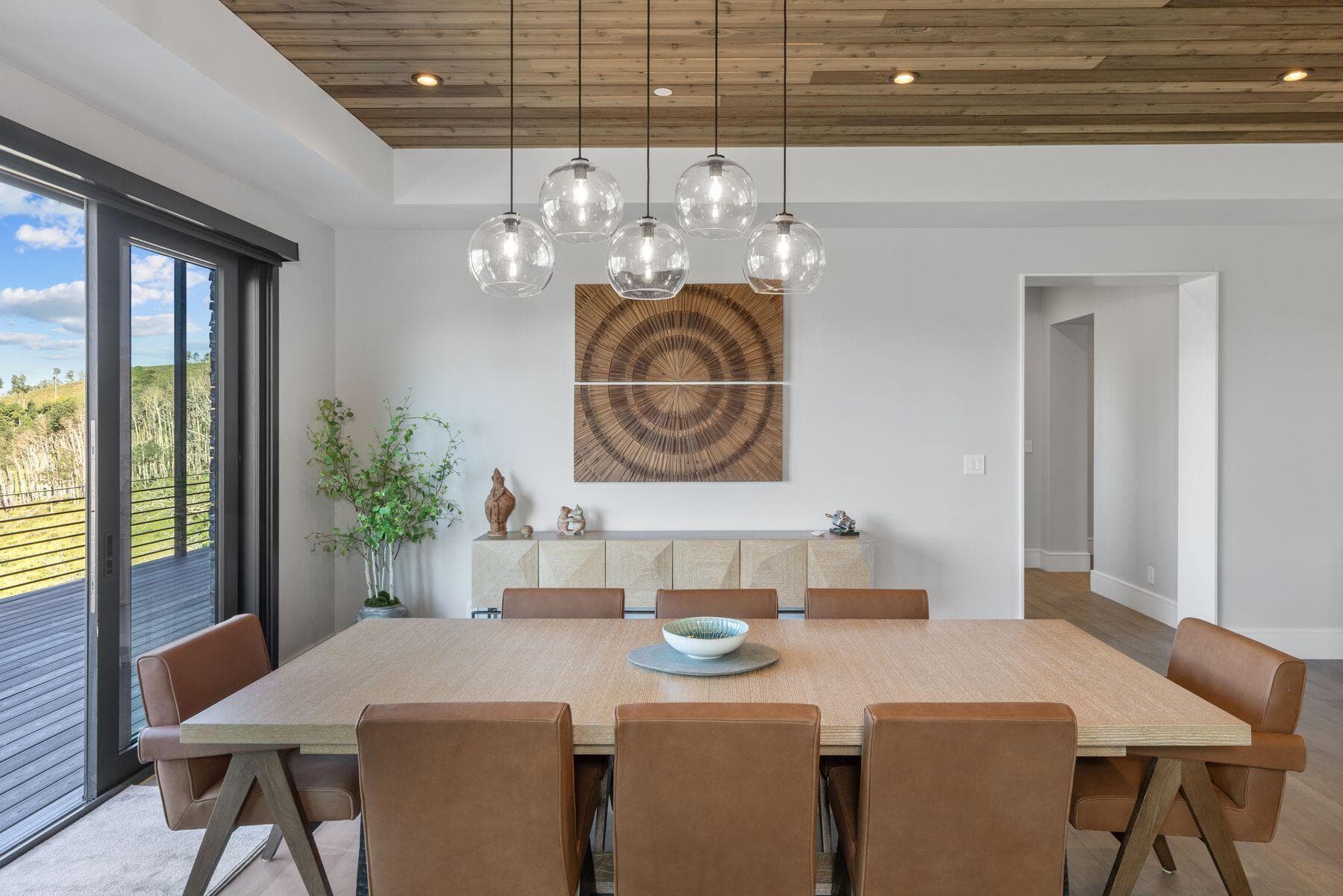 216 E Serapio Drive - Thumbnail 6
