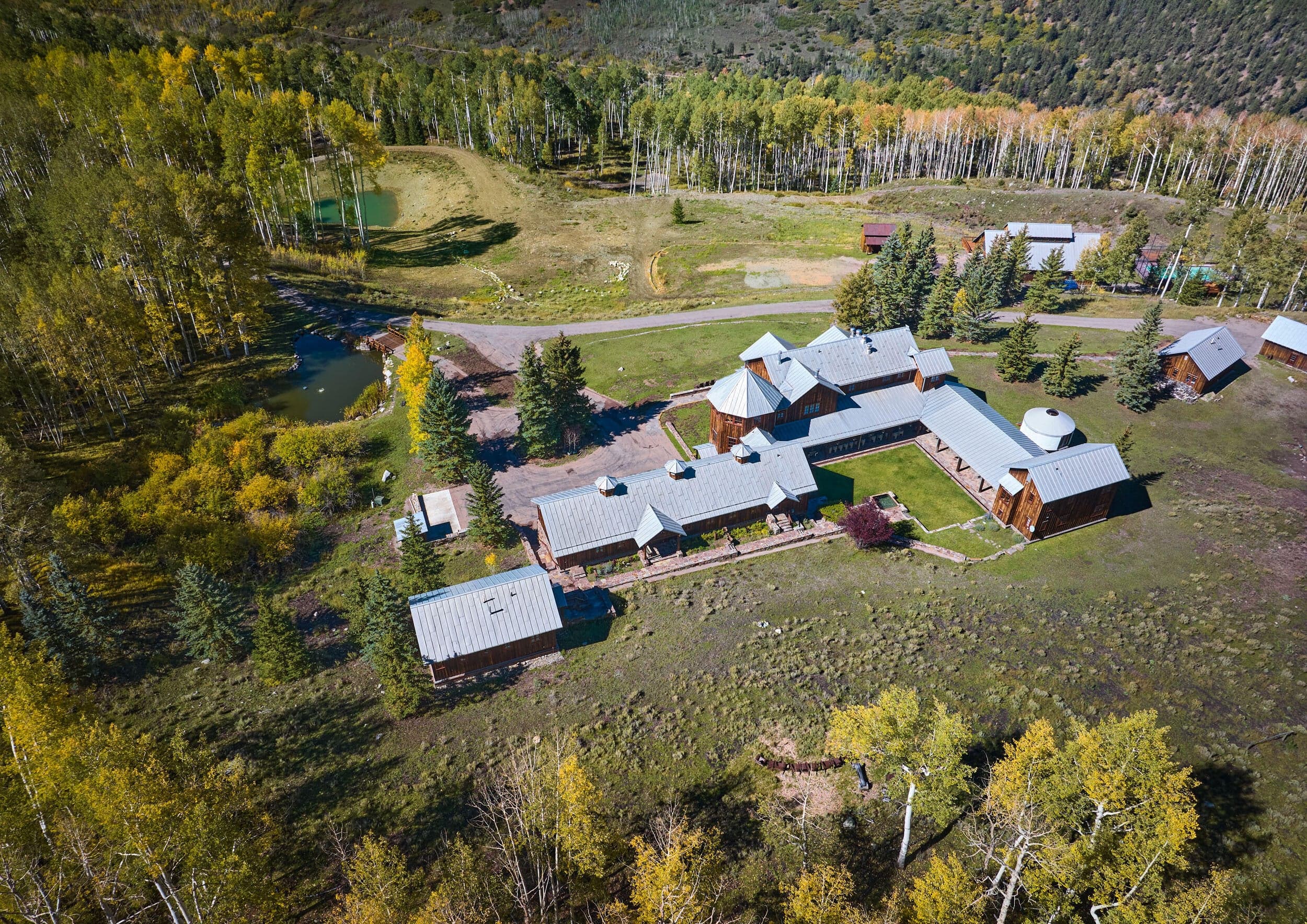 8121 Preserve Drive - Thumbnail 6