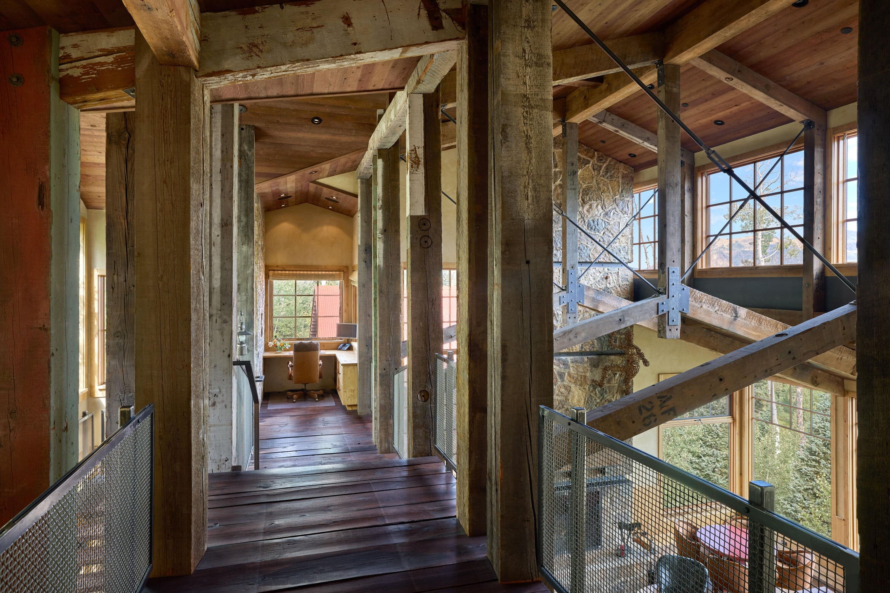 401 Larkspur Lane - Thumbnail 15