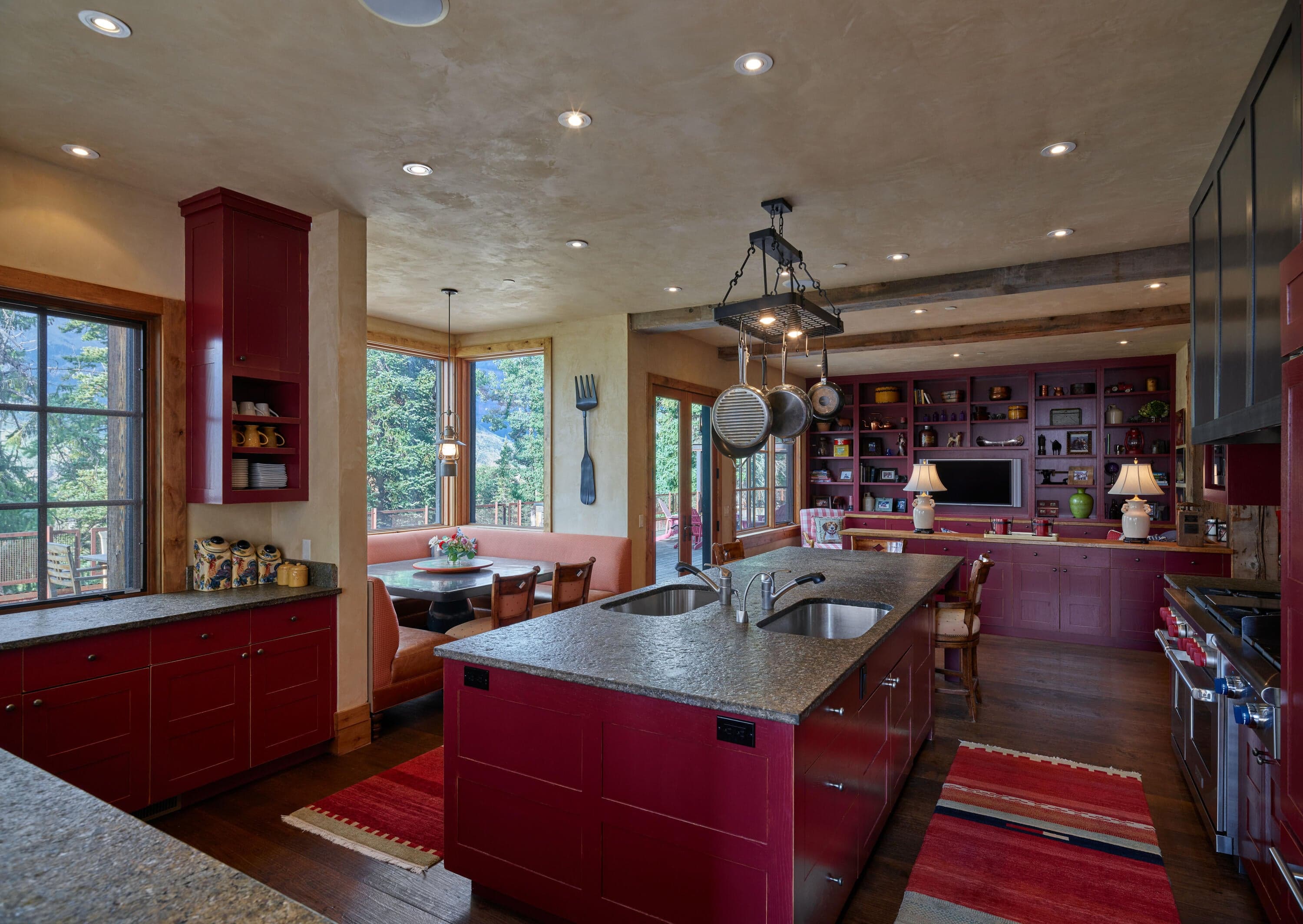 401 Larkspur Lane - Thumbnail 11