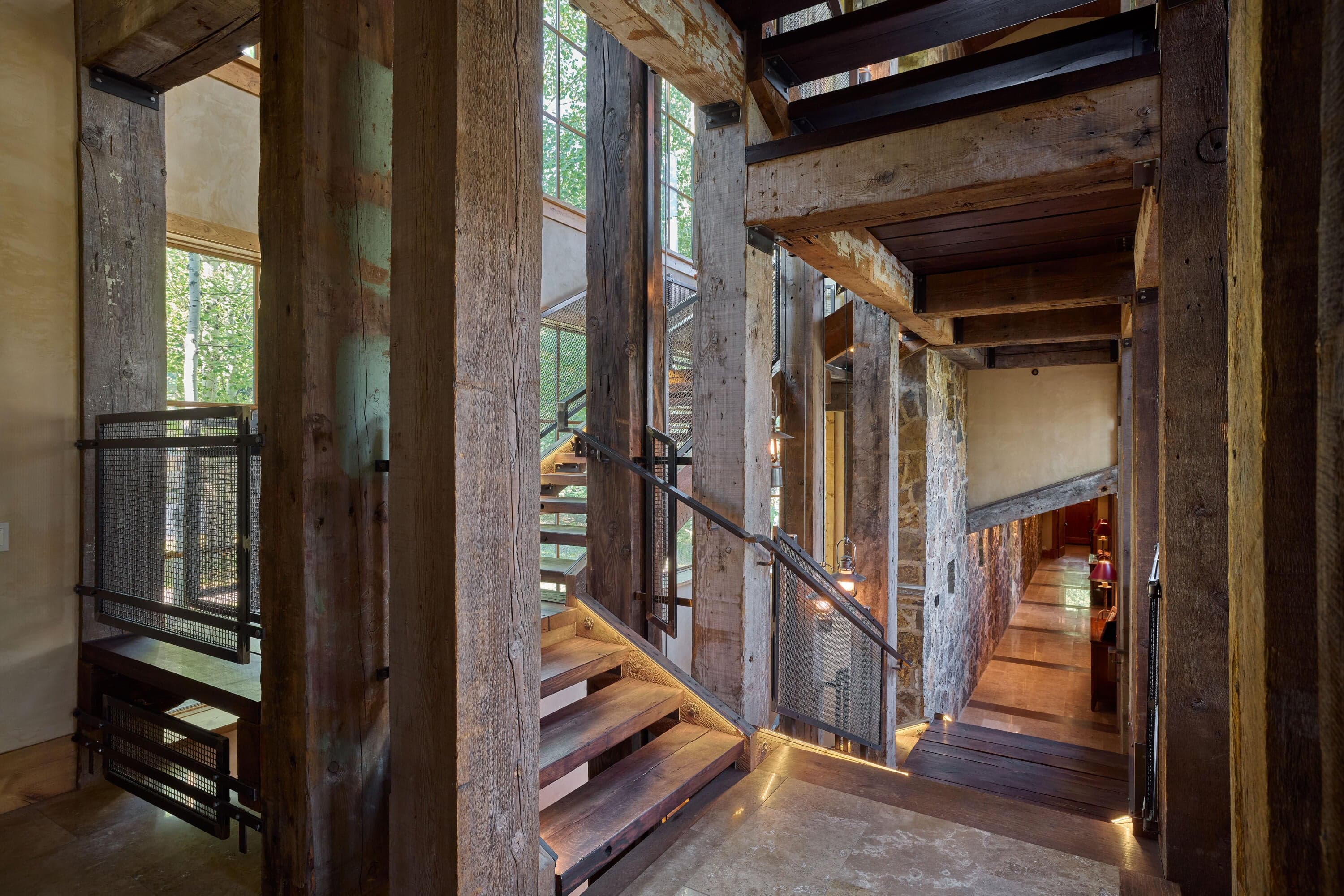 401 Larkspur Lane - Thumbnail 13