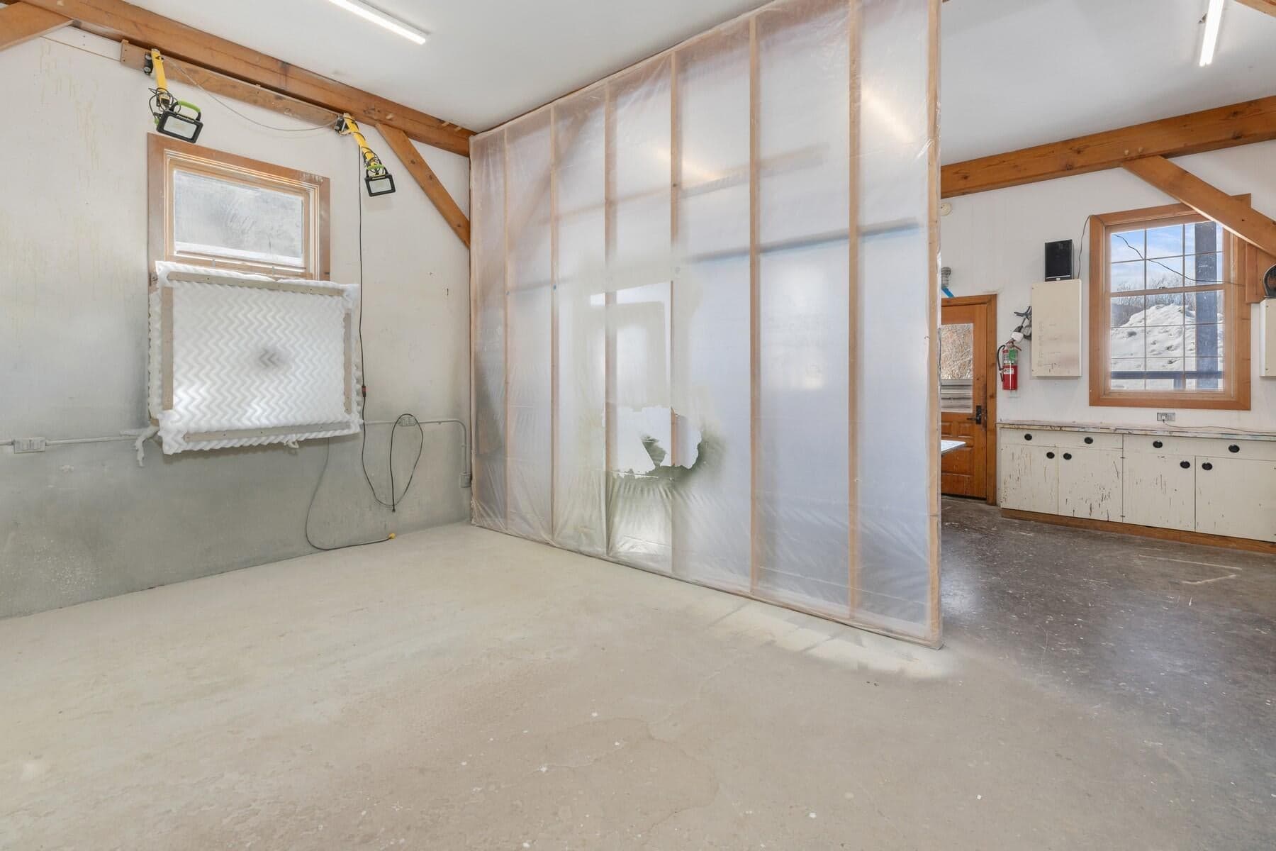 10 E San Bernardo Drive - Thumbnail 19