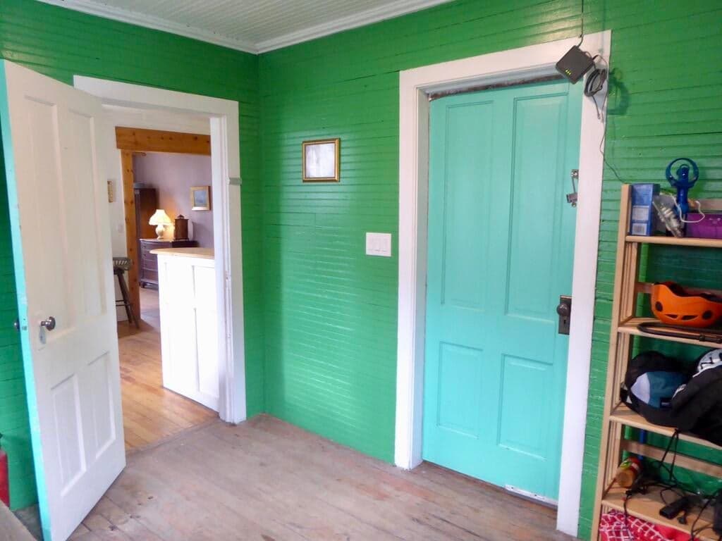 1572 Greene Street - Thumbnail 20