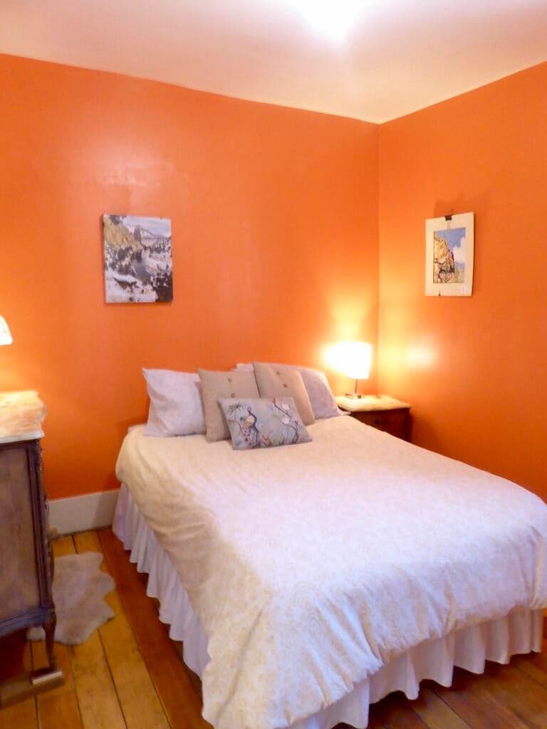 1572 Greene Street - Thumbnail 16