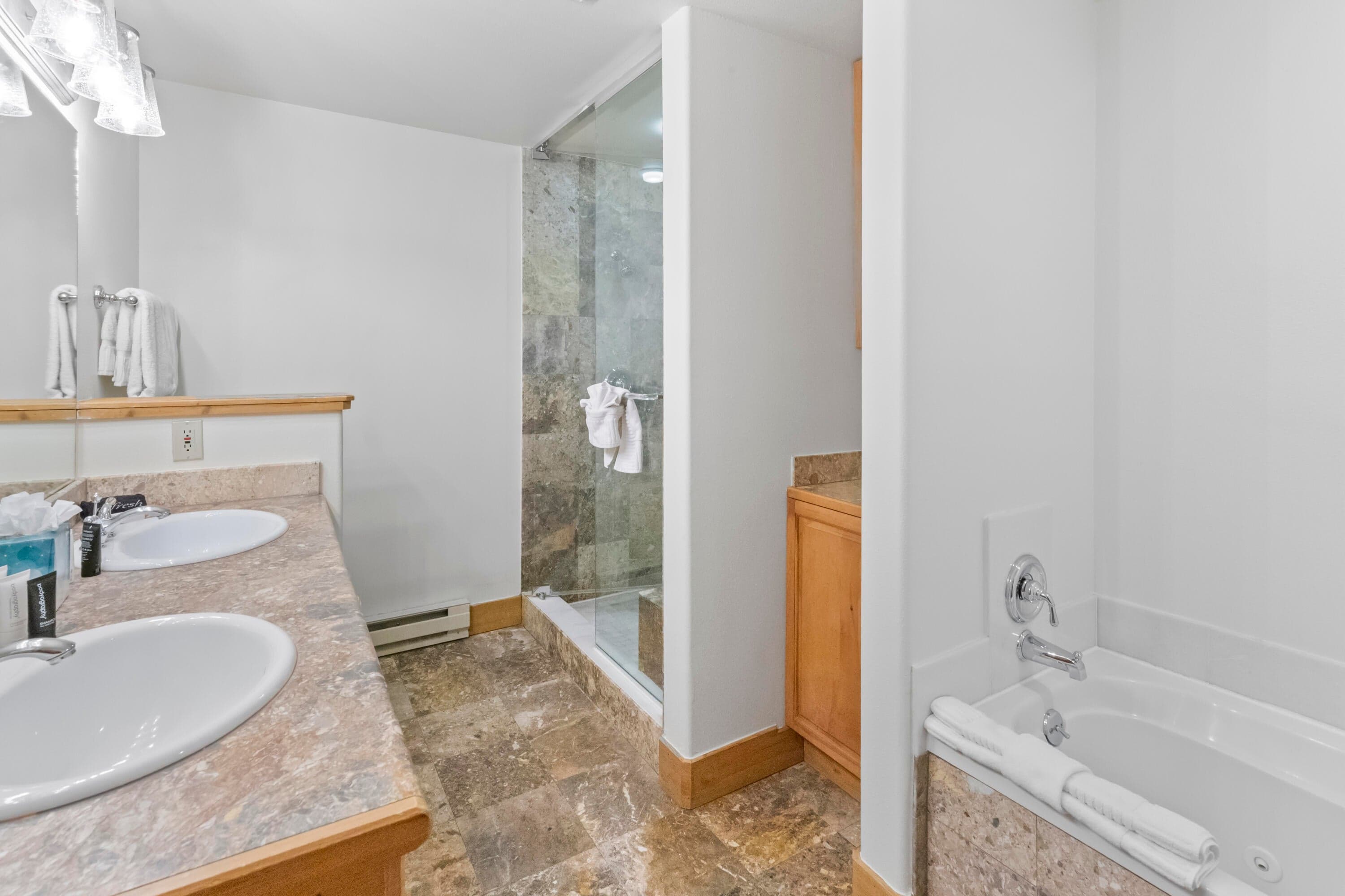 135 San Joaquin Road 106 - Thumbnail 7