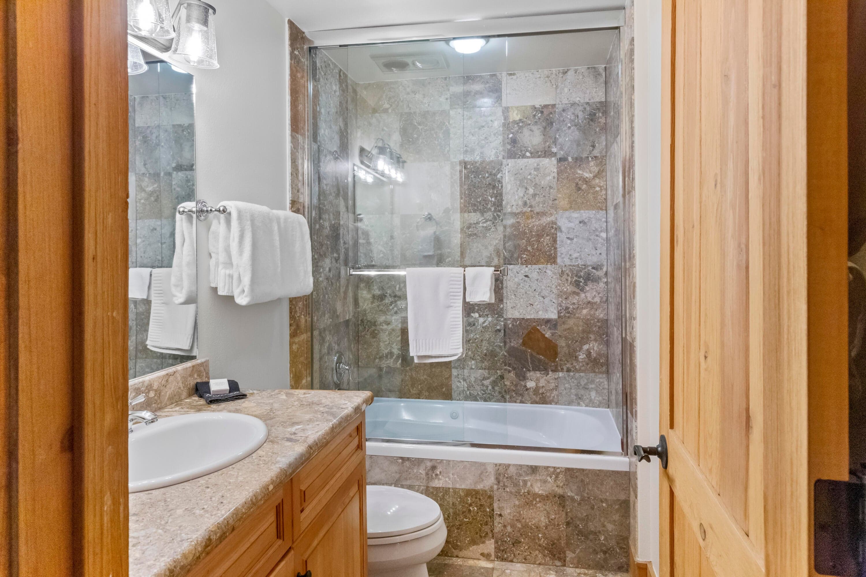 135 San Joaquin Road 106 - Thumbnail 8