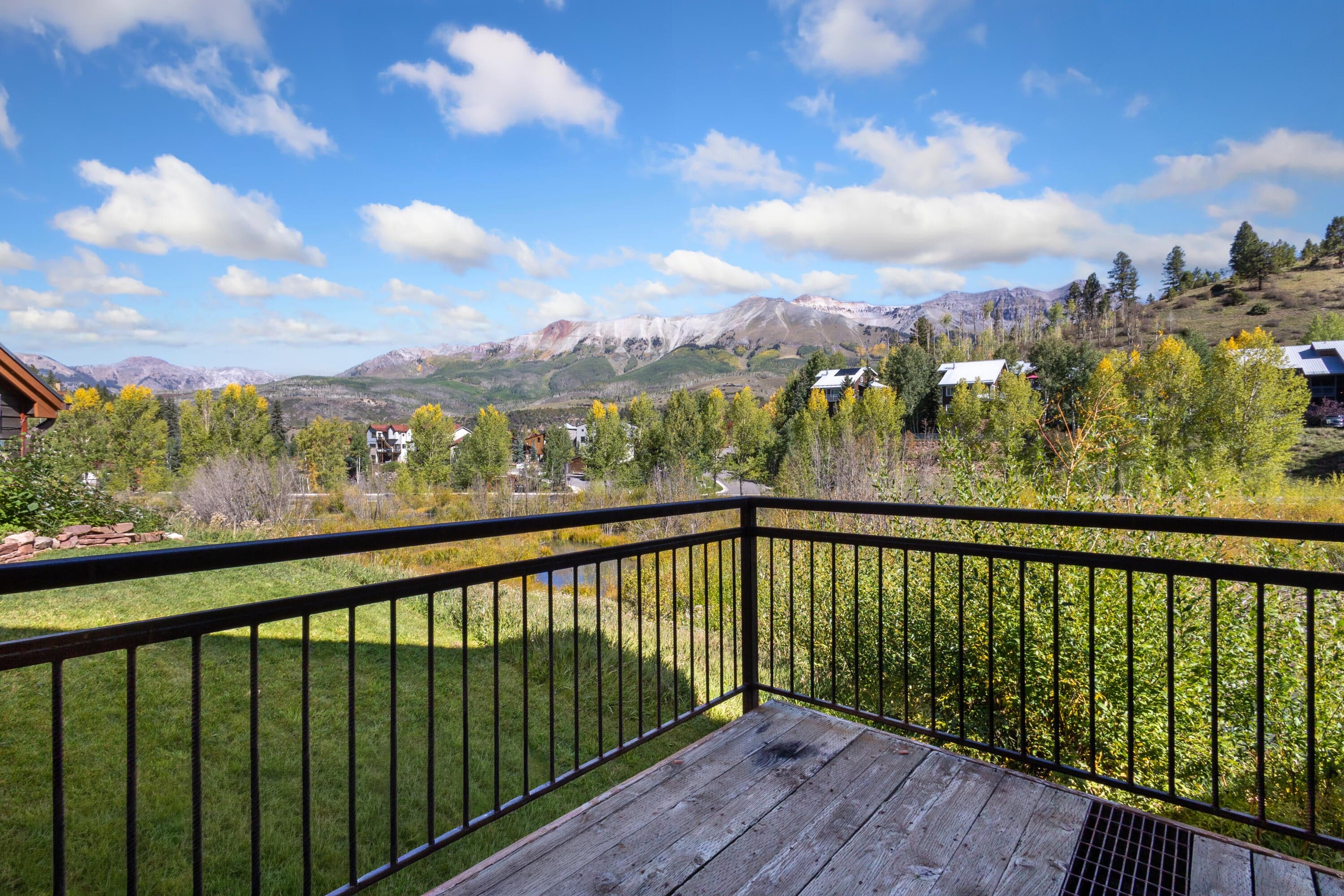 115 Northstar Court 115 - Thumbnail 2