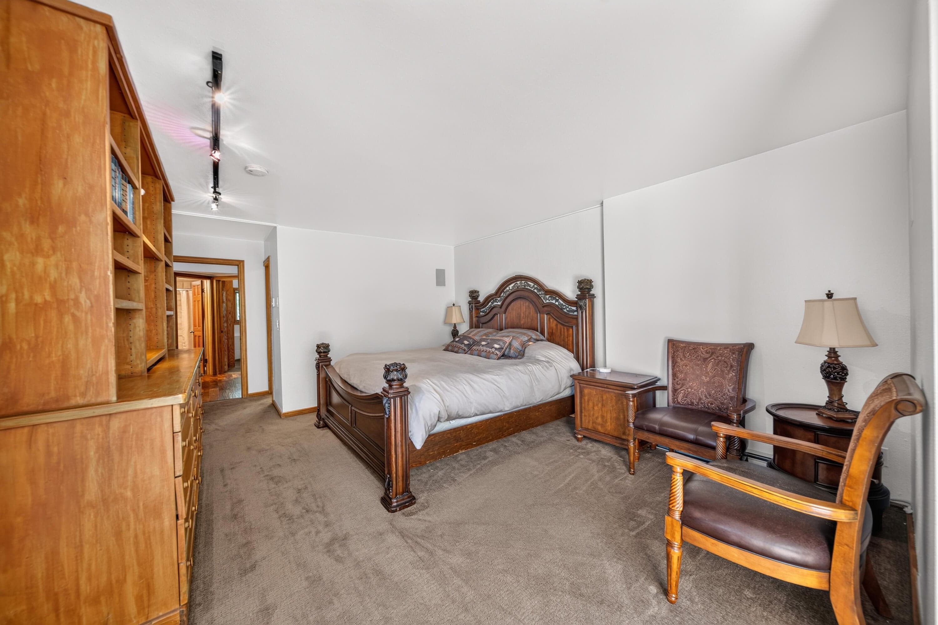 373 Quakey Lane - Thumbnail 20