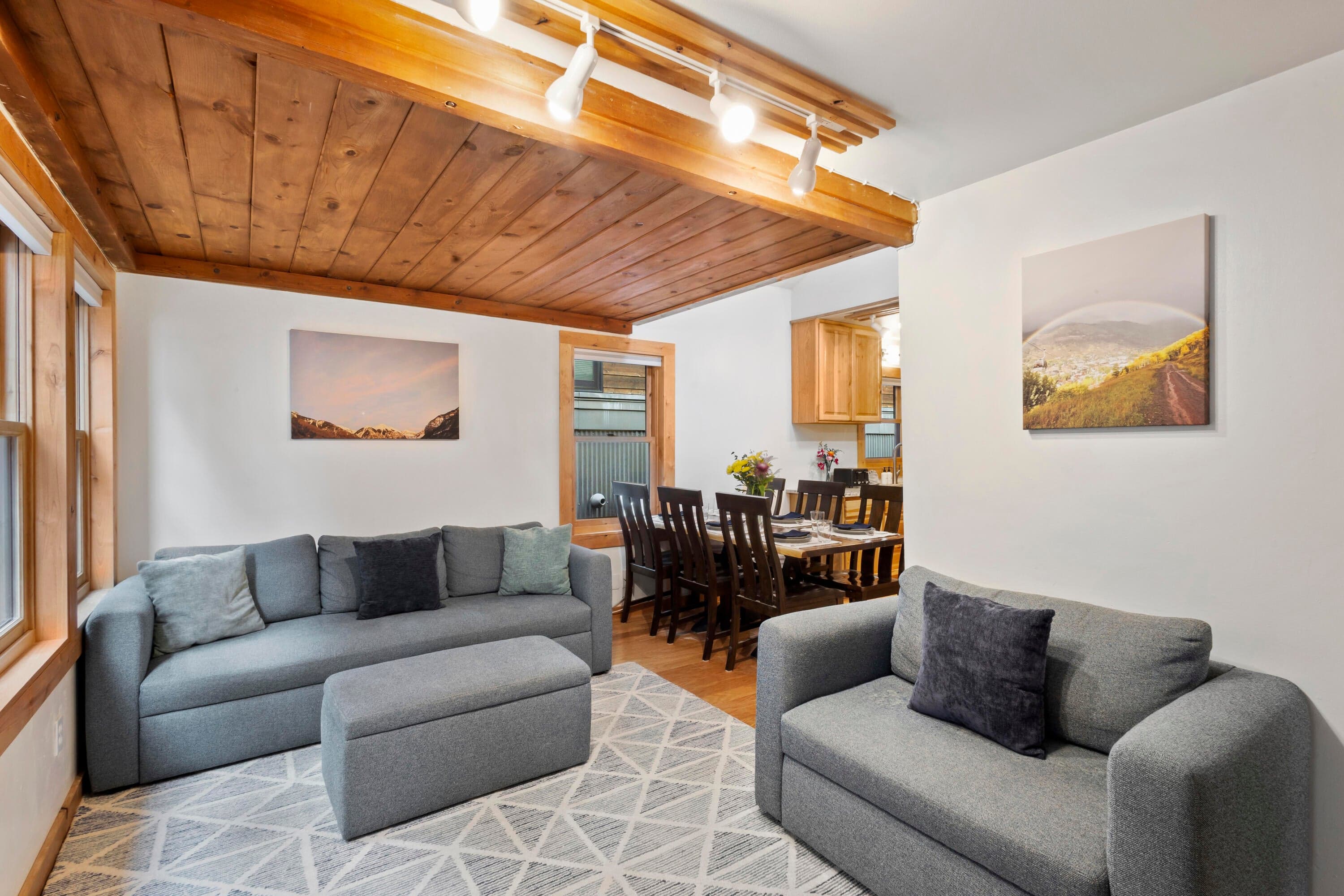 215 S Spruce Street B - Thumbnail 3