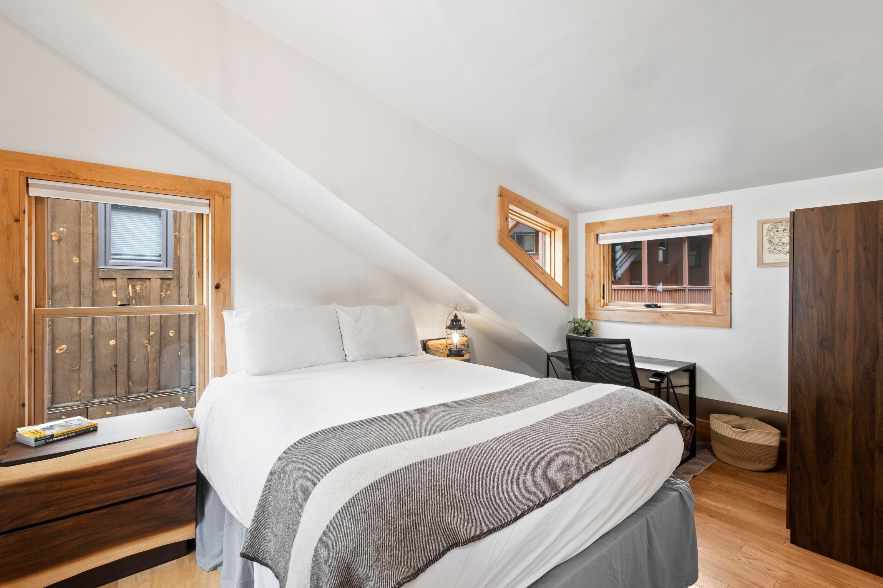 215 S Spruce Street B - Thumbnail 14