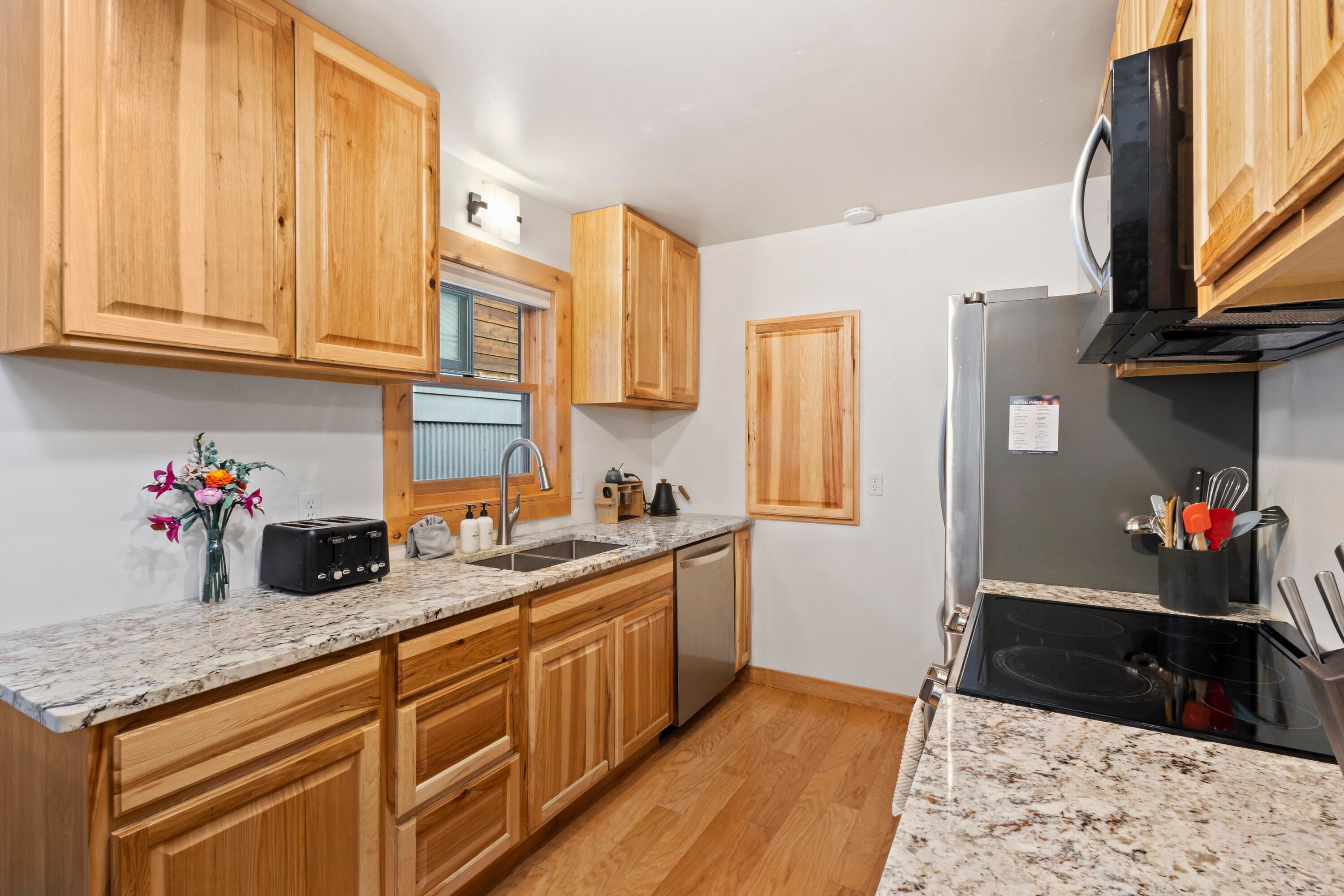 215 S Spruce Street B - Thumbnail 9