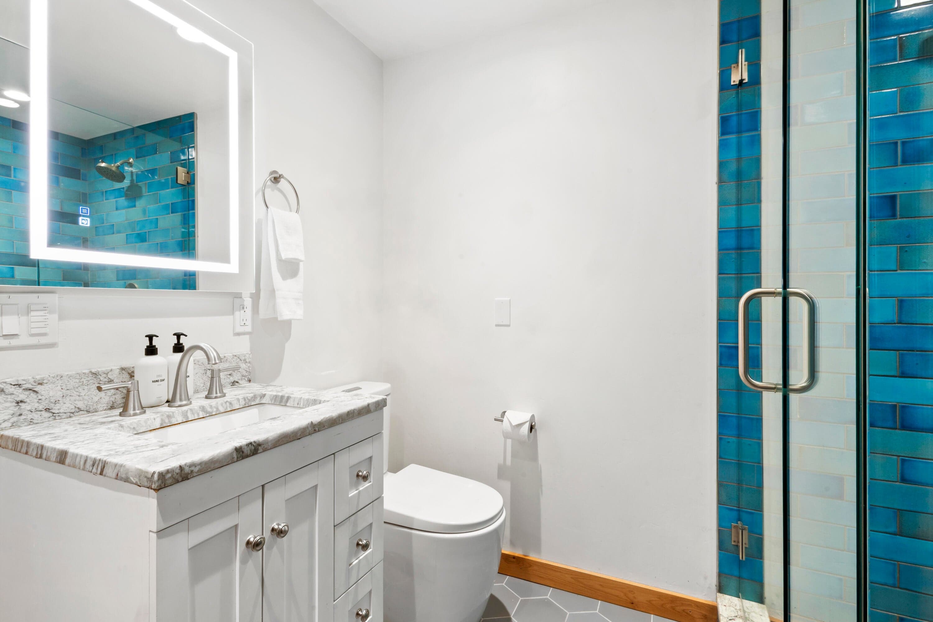 215 S Spruce Street B - Thumbnail 20