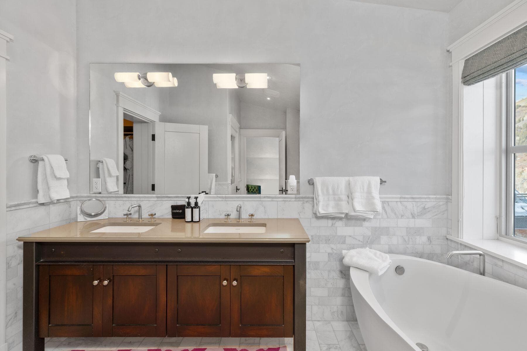 398 S Davis Street SW402 - Thumbnail 17