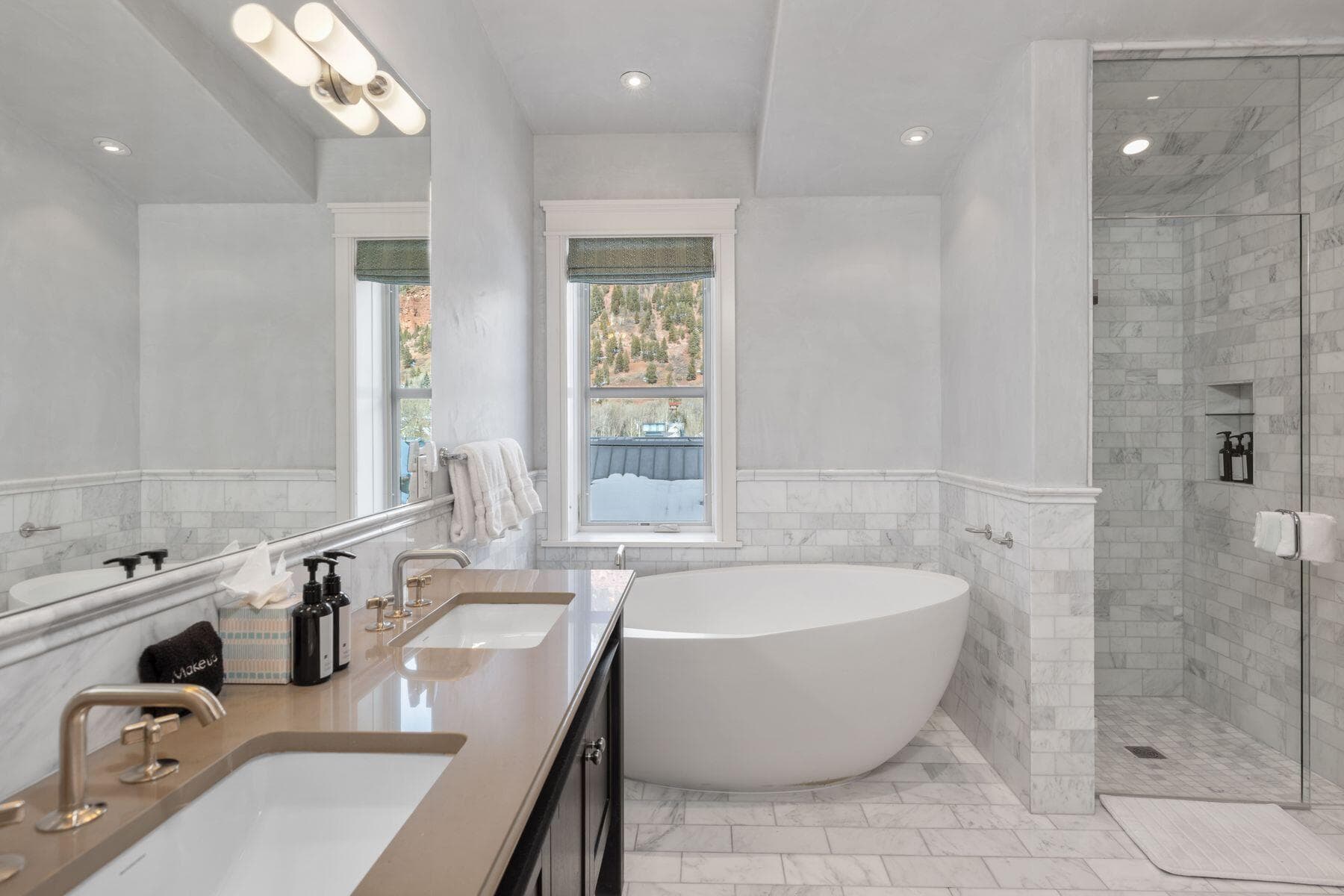 398 S Davis Street SW402 - Thumbnail 18
