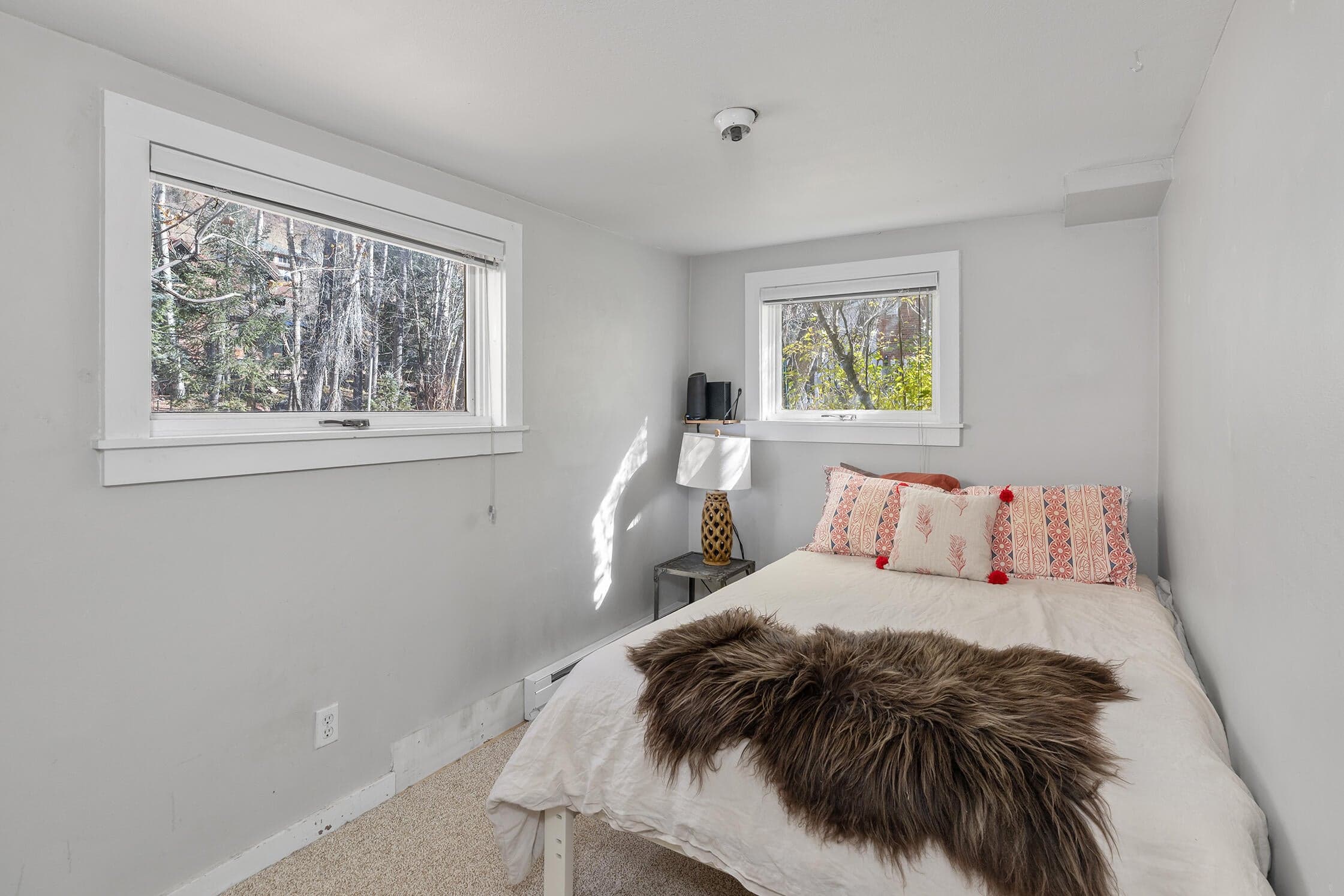 512 W Galena Avenue - Thumbnail 11