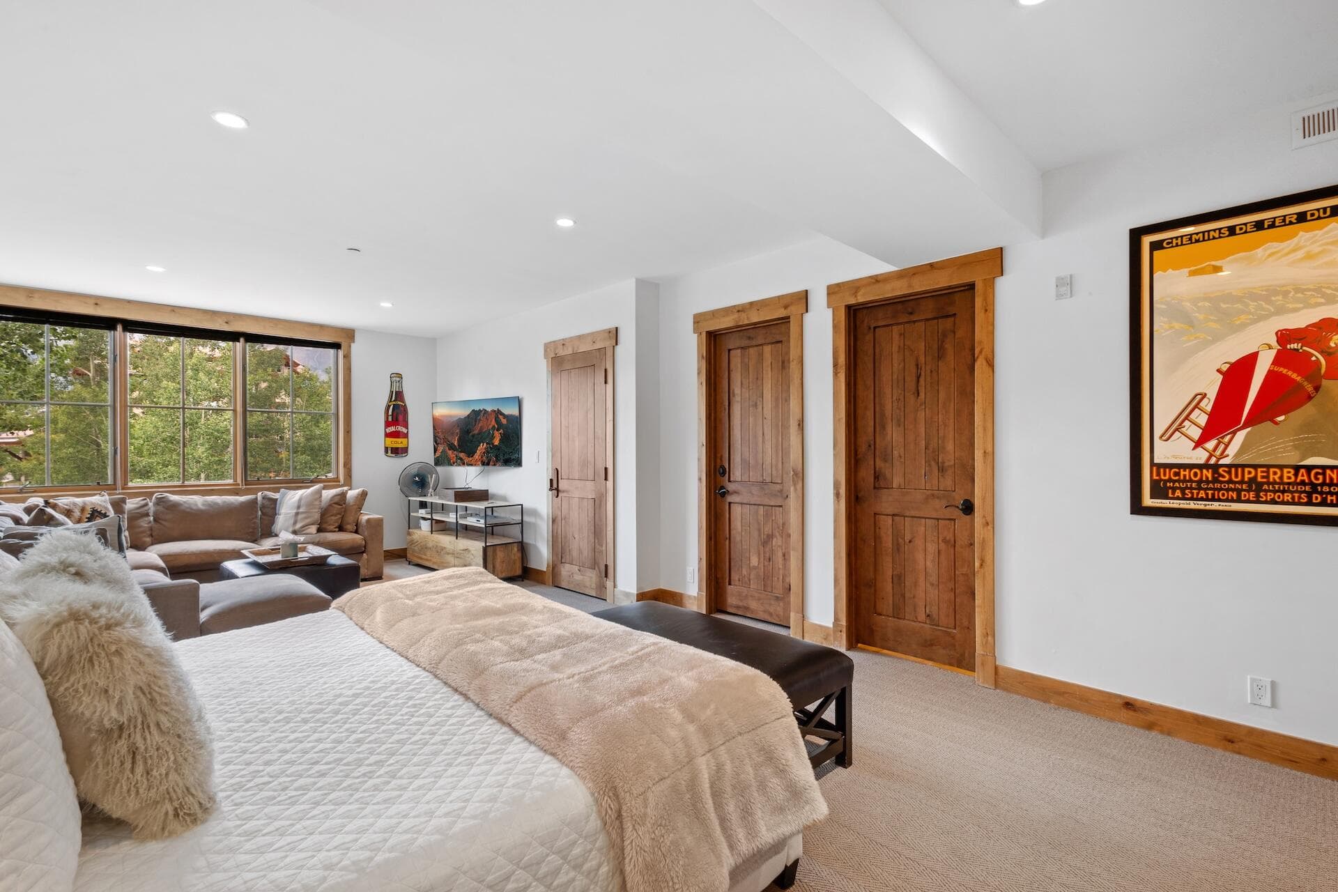110 Lost Creek Lane 6 - Thumbnail 20