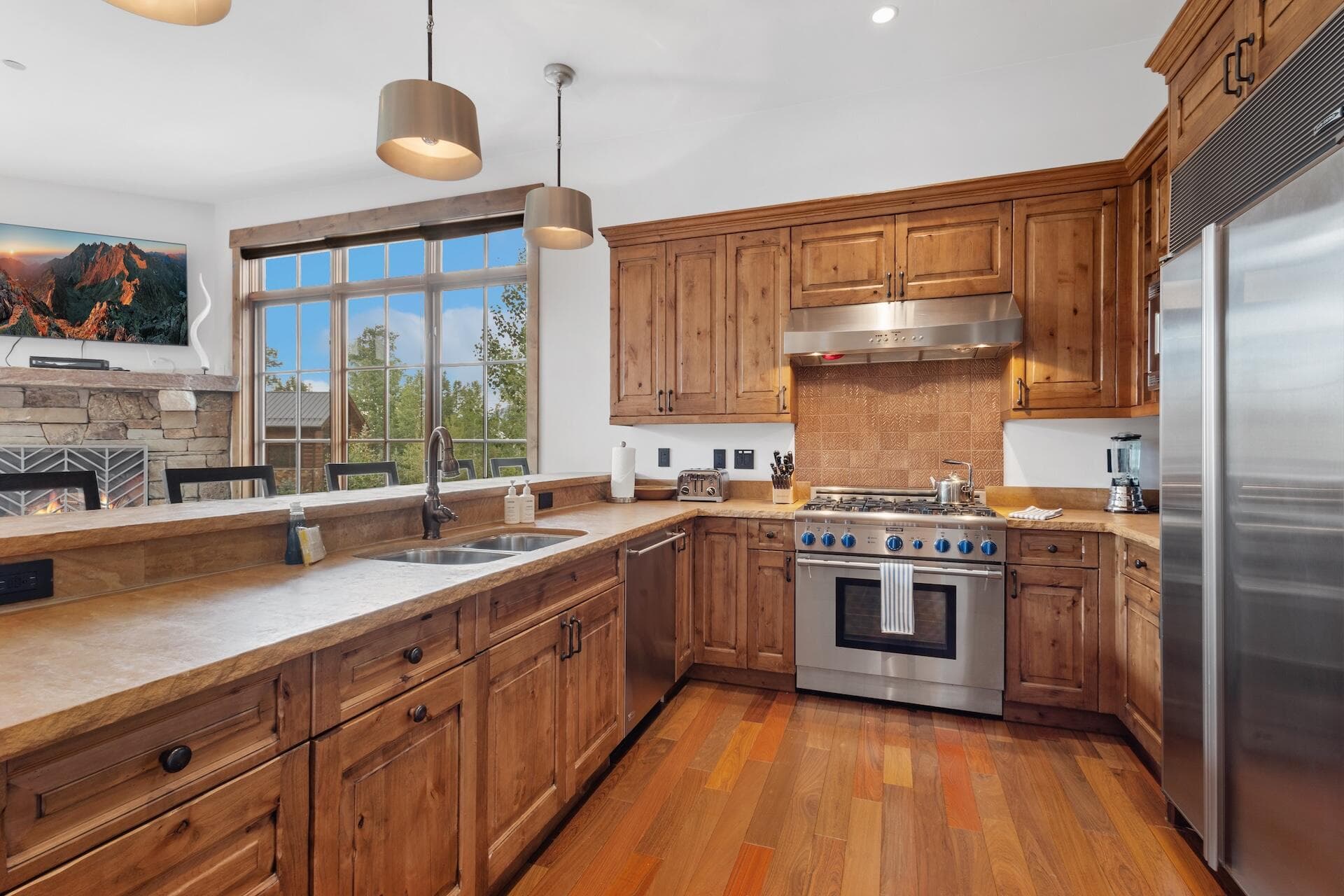 110 Lost Creek Lane 6 - Thumbnail 10