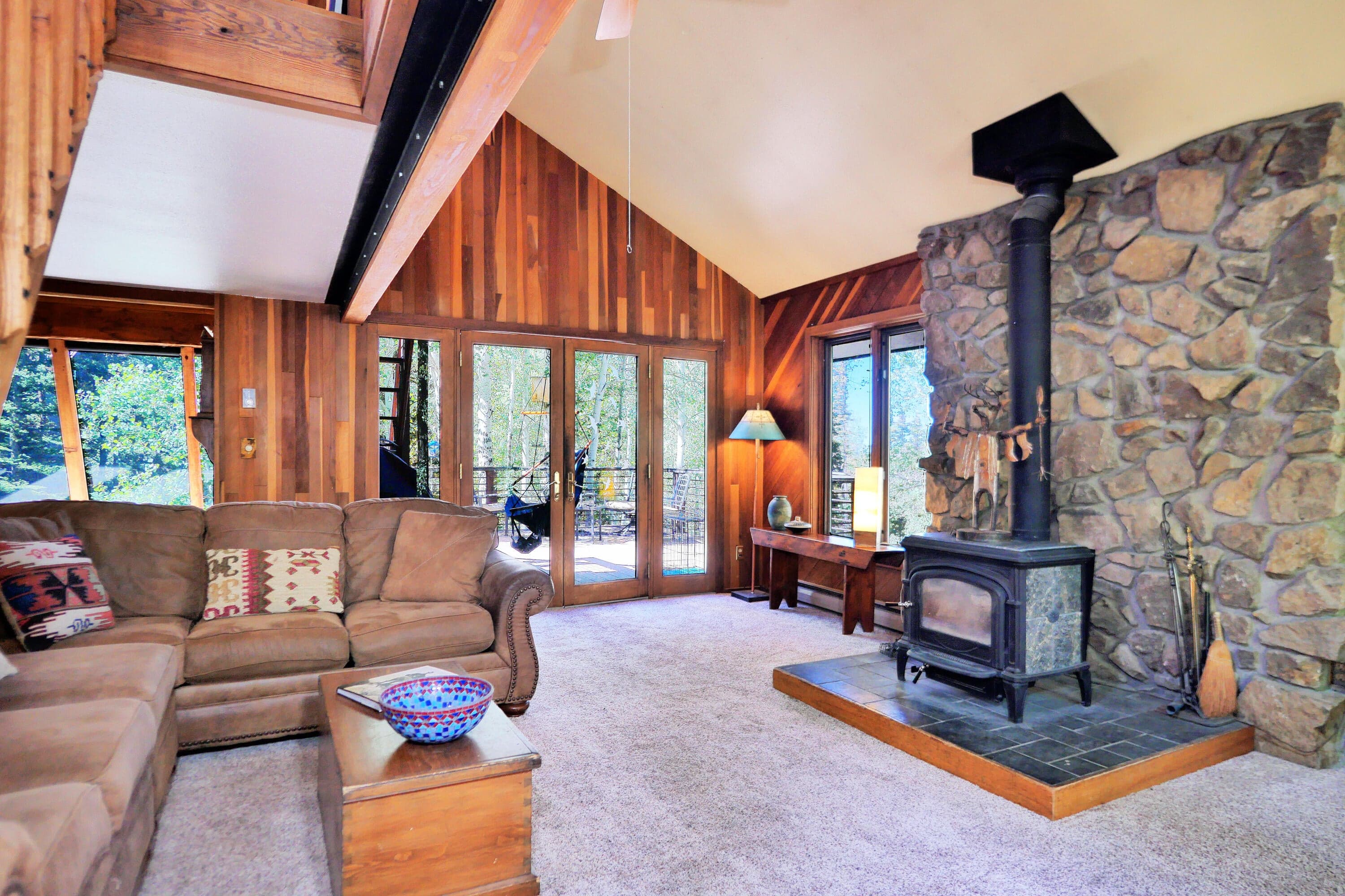 819 Saddle Horn Lane - Thumbnail 6