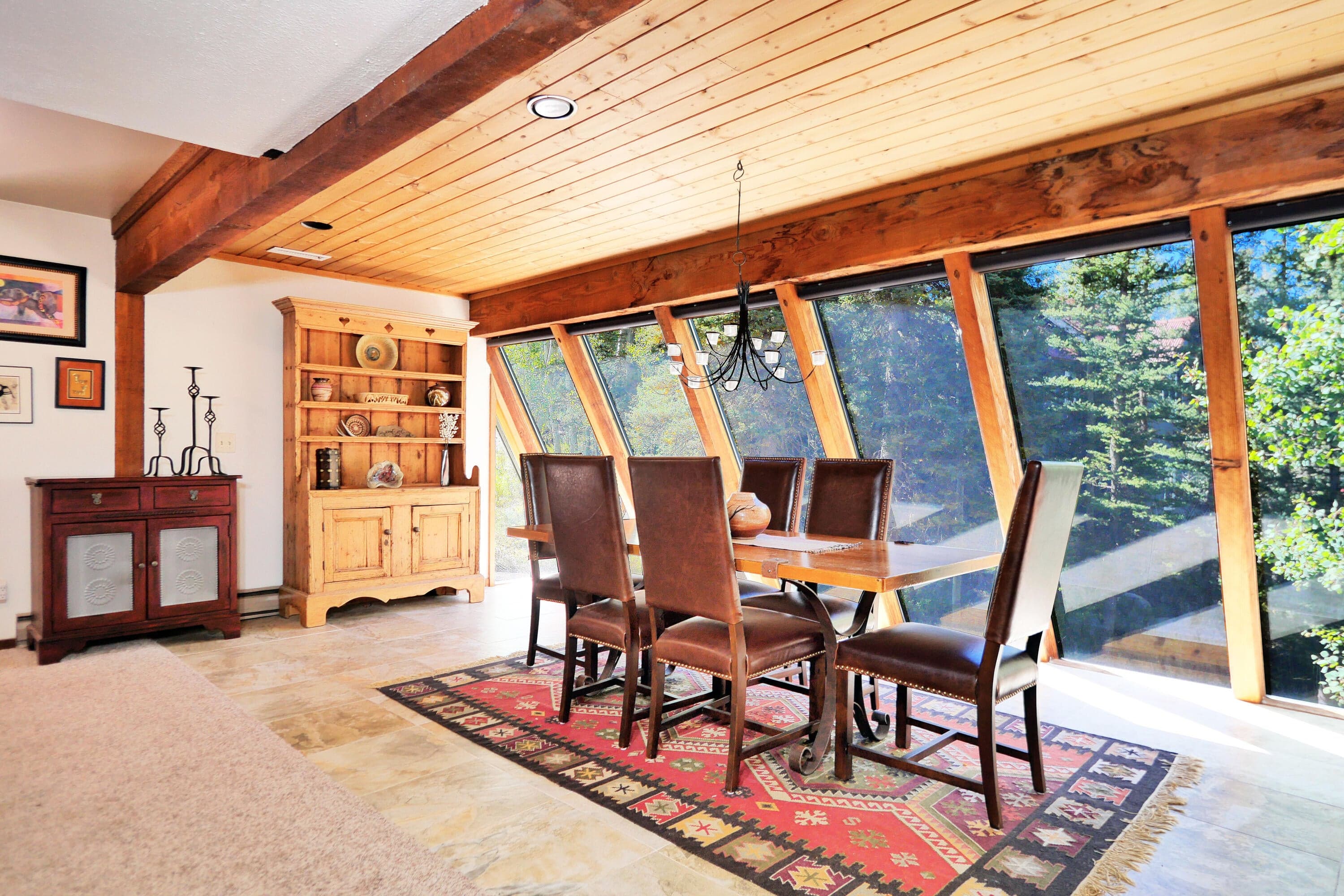 819 Saddle Horn Lane - Thumbnail 12