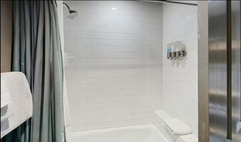 117 Lost Creek Lane 33A-R - Thumbnail 6