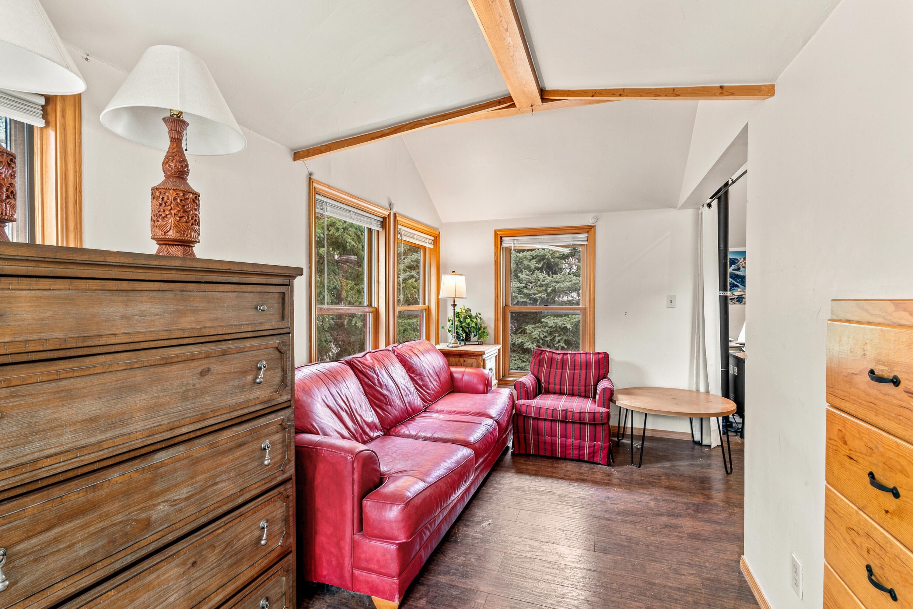 210 E Columbia Avenue - Thumbnail 20