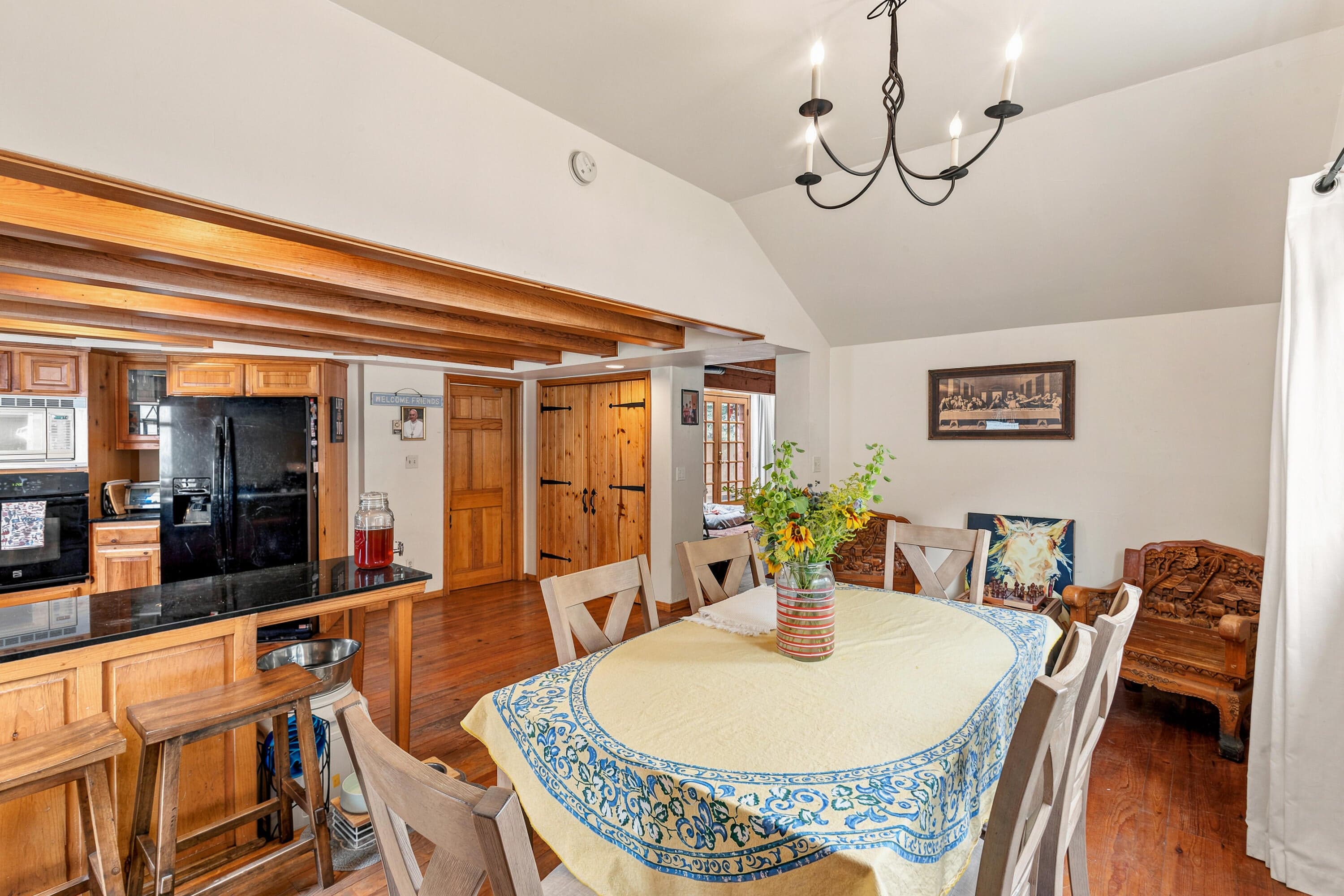 210 E Columbia Avenue - Thumbnail 13