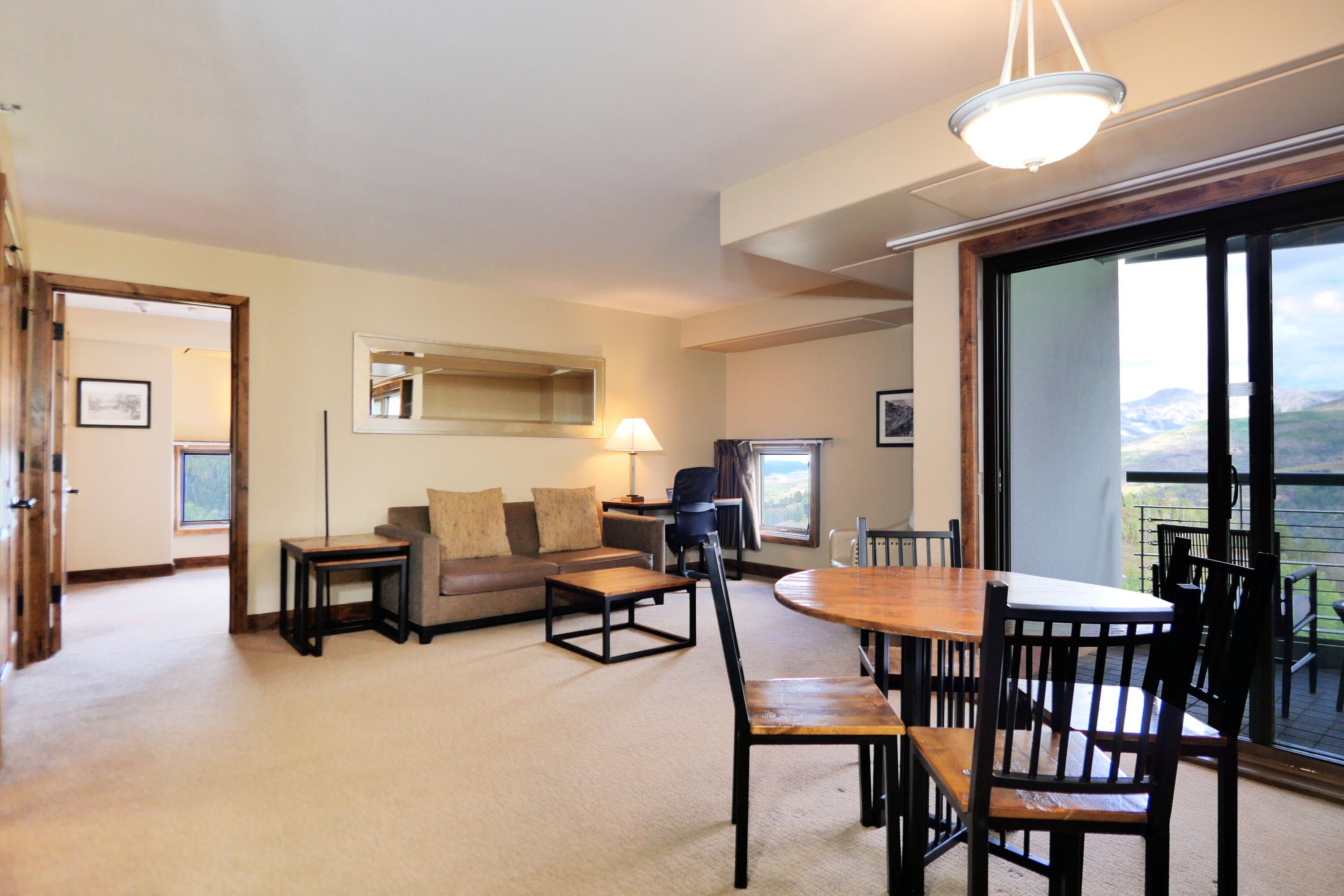 136 Country Club Drive 422 - Thumbnail 18