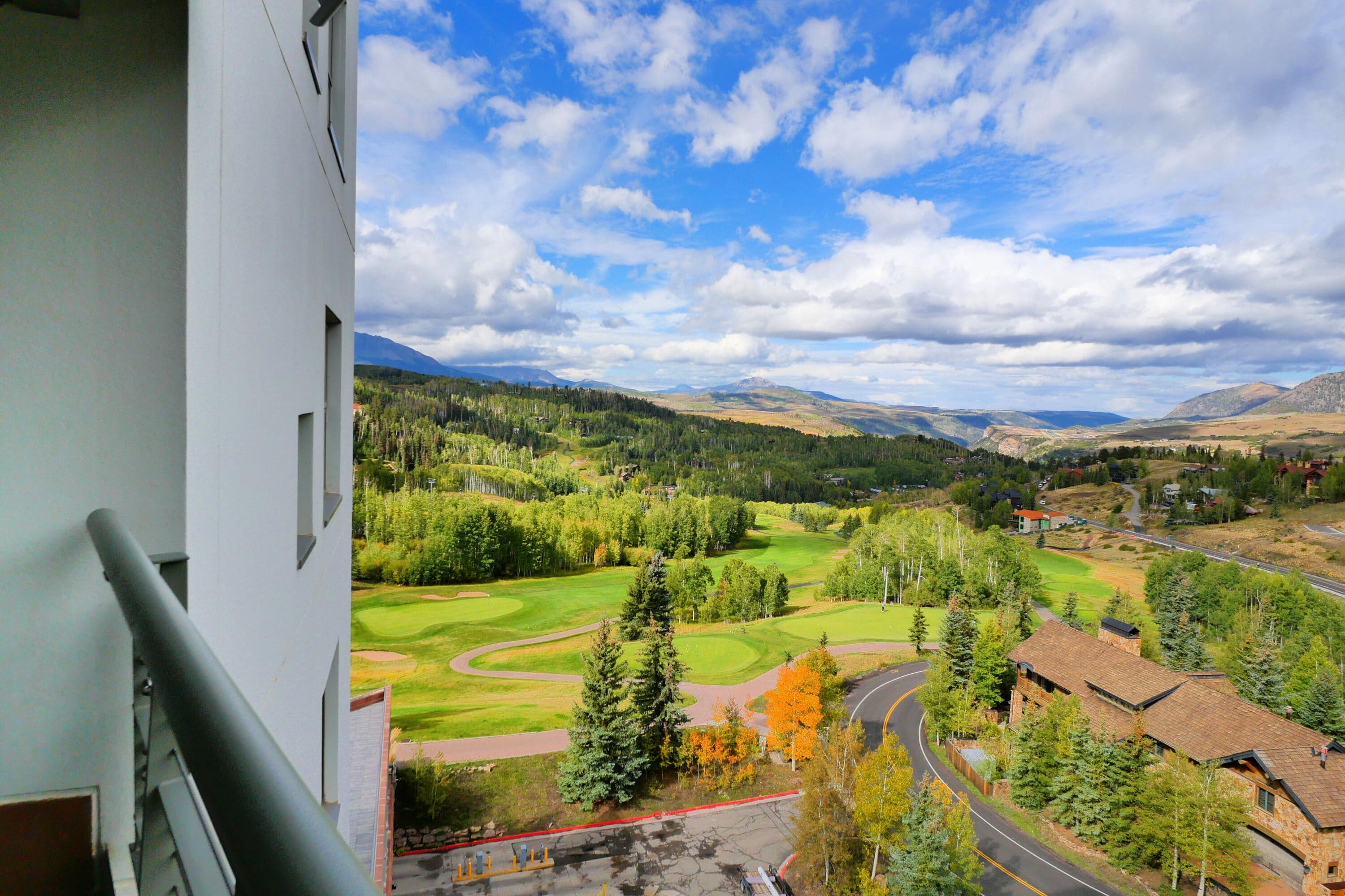 136 Country Club Drive 422 - Thumbnail 9
