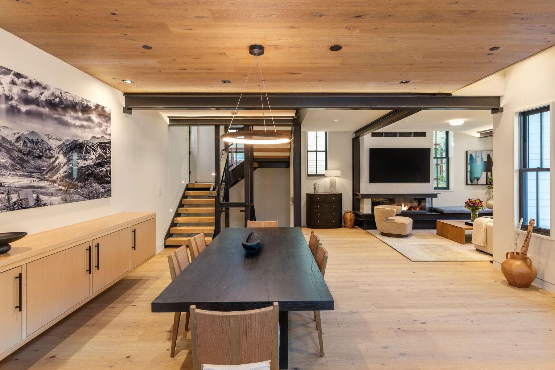 115 W Galena Avenue - Thumbnail 4