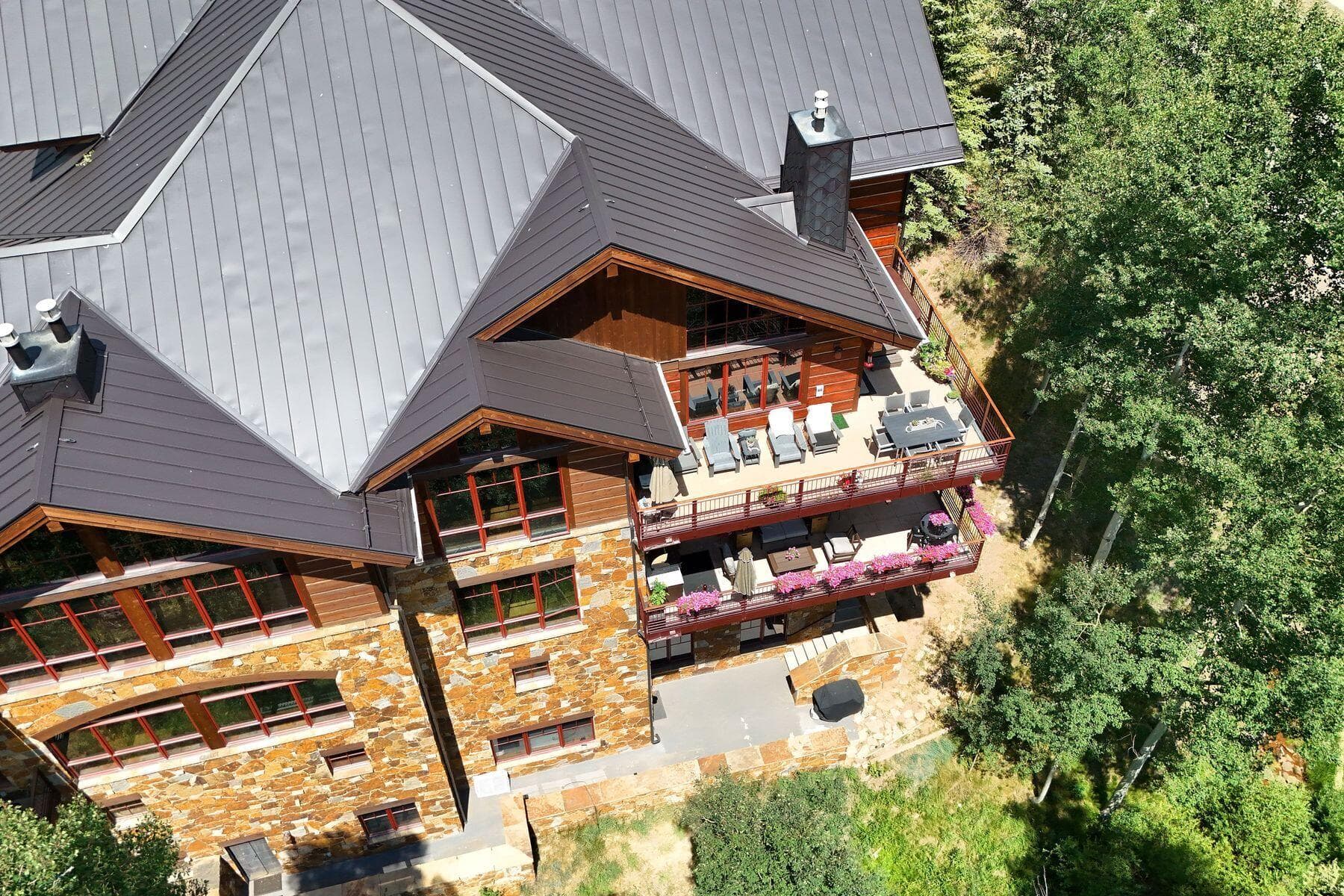 95 Aspen Ridge Drive 6 - Thumbnail 5