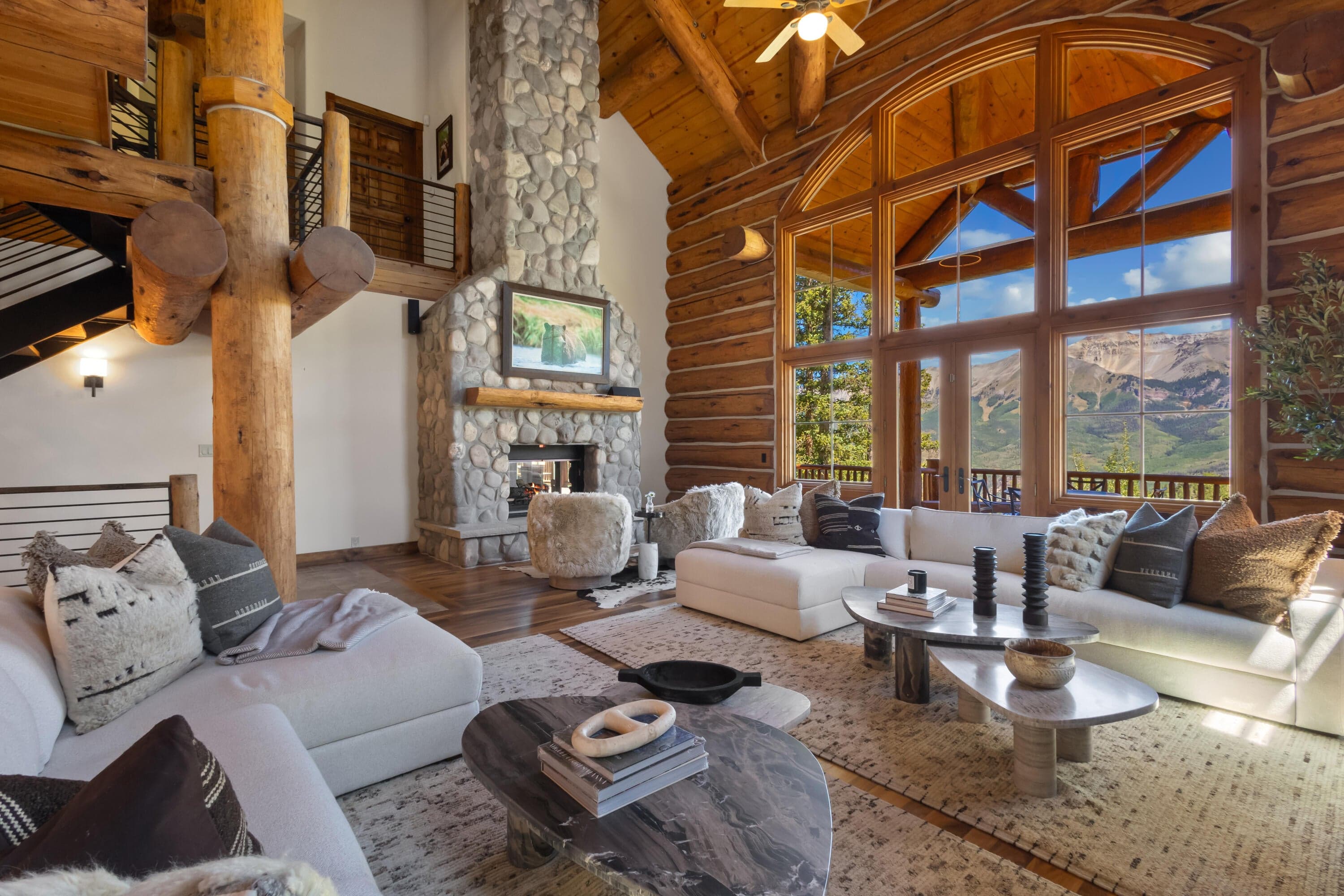 181 San Joaquin Road - Thumbnail 5