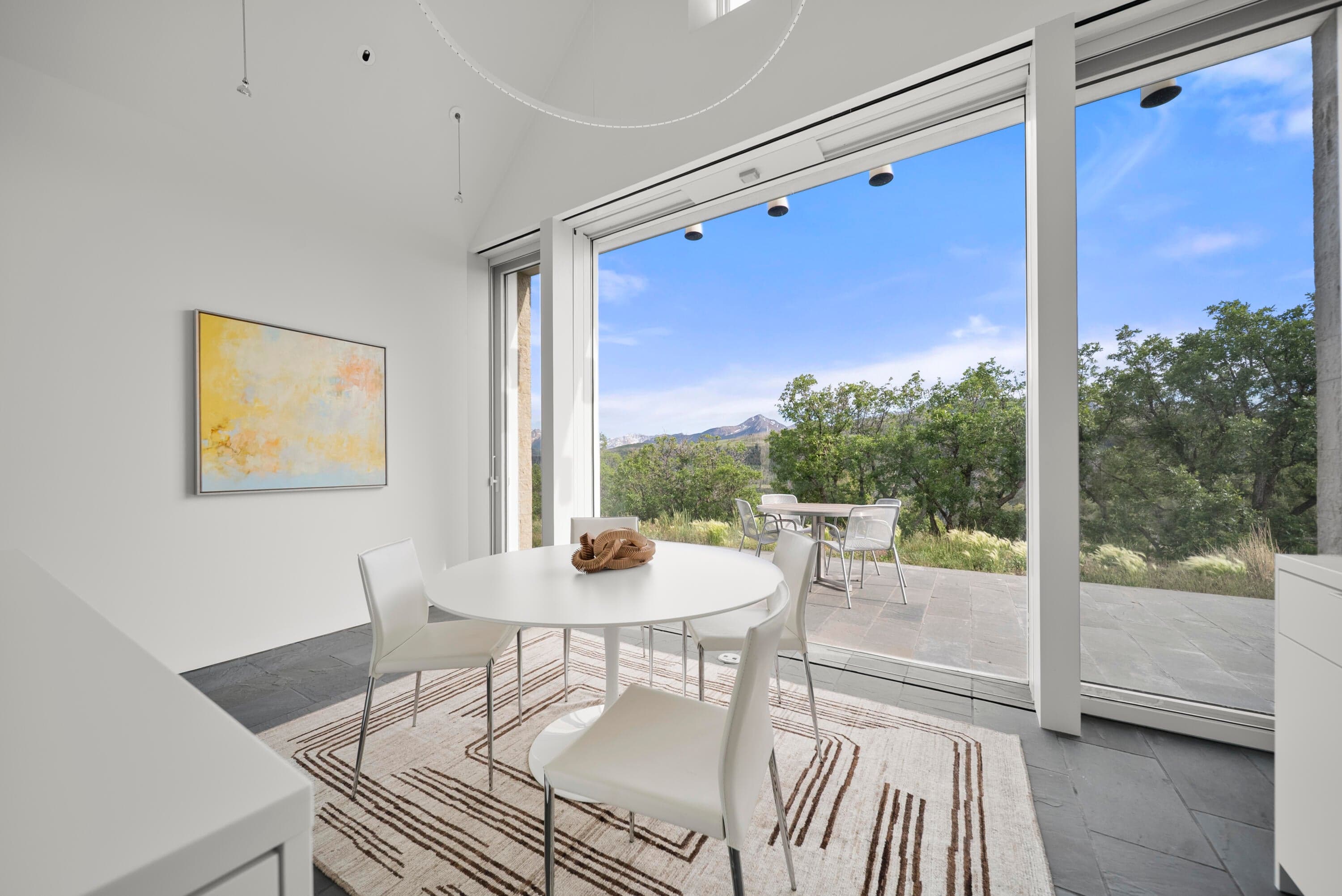 1068 Wilson Way - Thumbnail 8